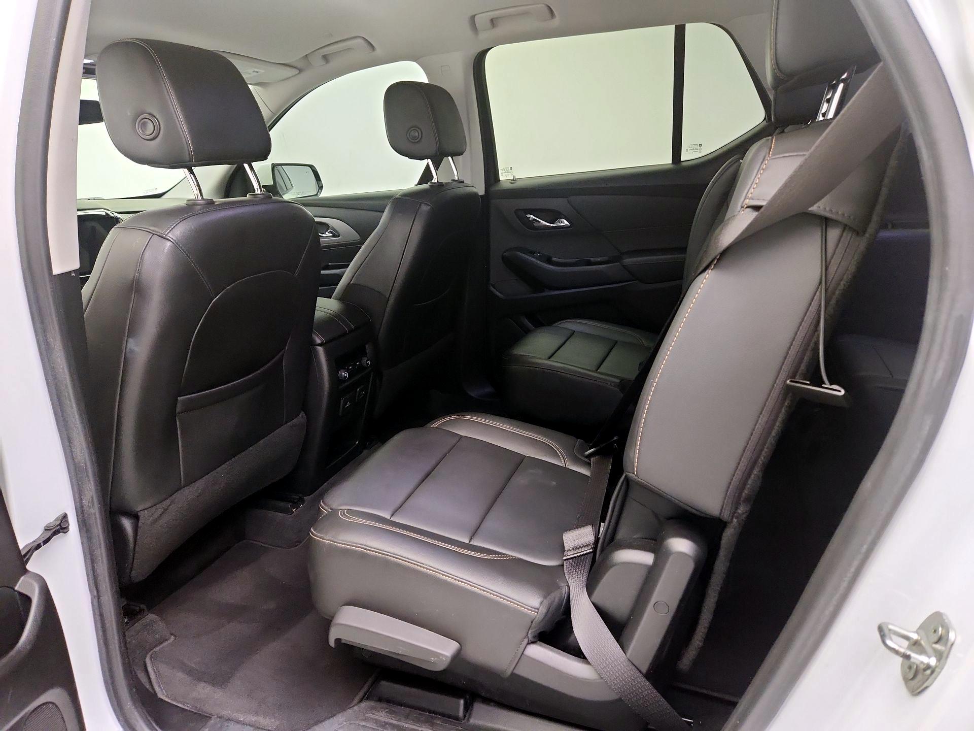 Thumbnail: 2020 Chevrolet Traverse - 20