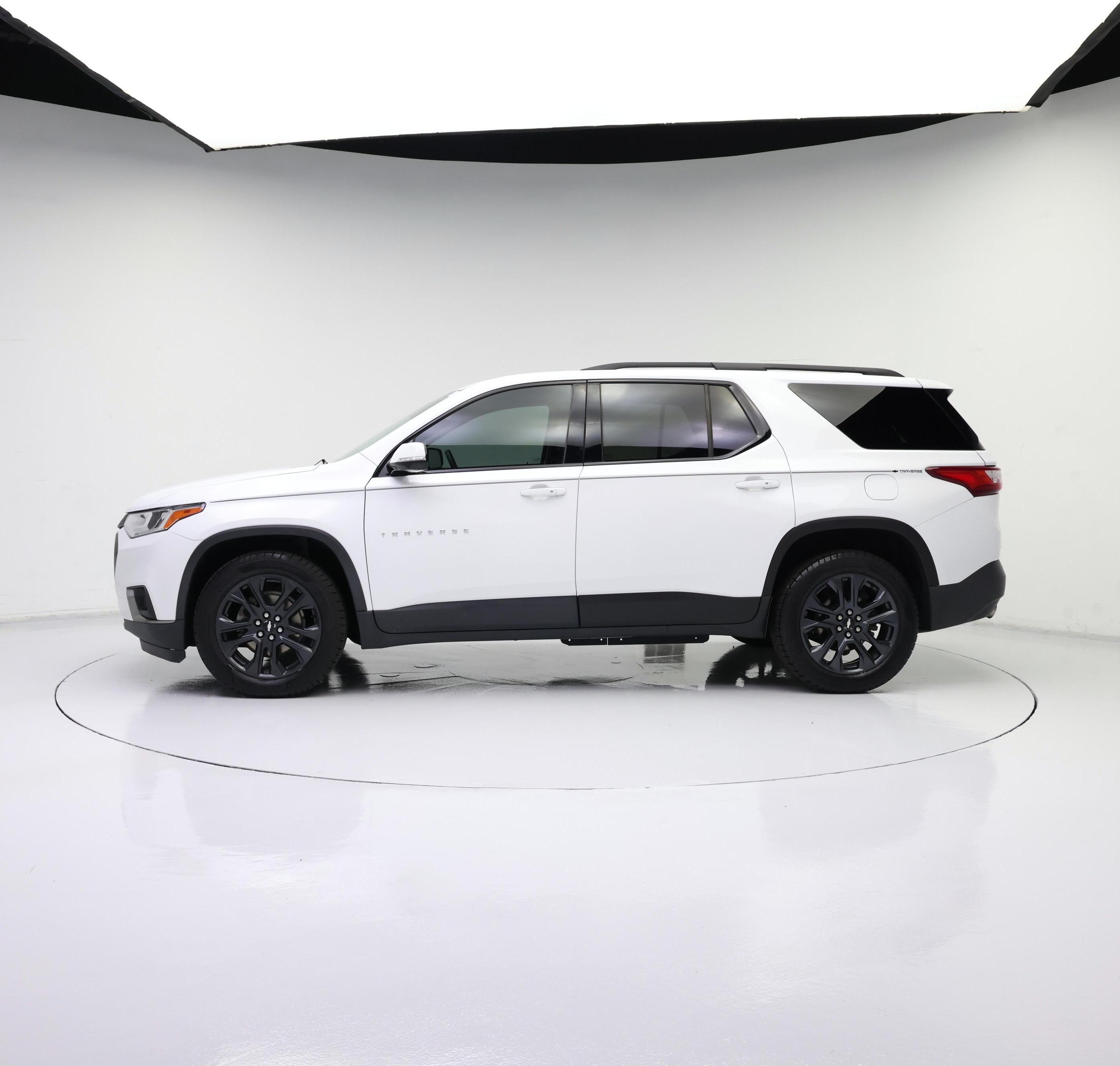 Thumbnail: 2020 Chevrolet Traverse - 3