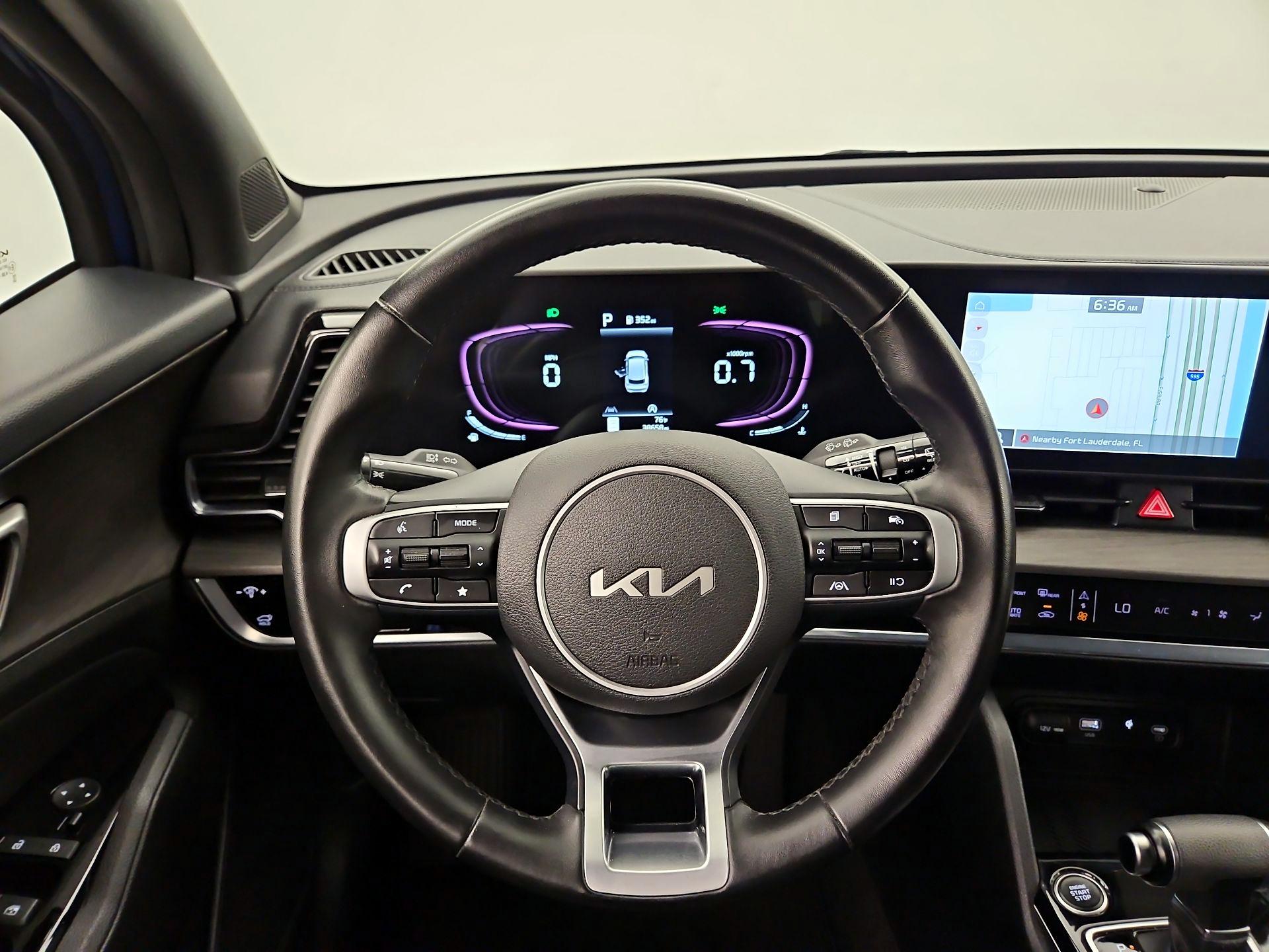 Thumbnail: 2023 Kia Sportage - 10