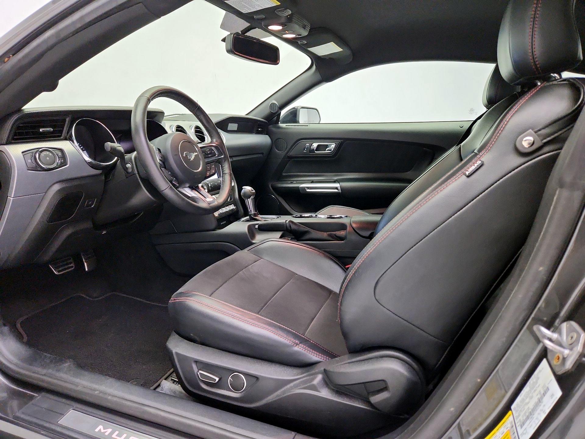 Thumbnail: 2017 Ford Mustang - 11