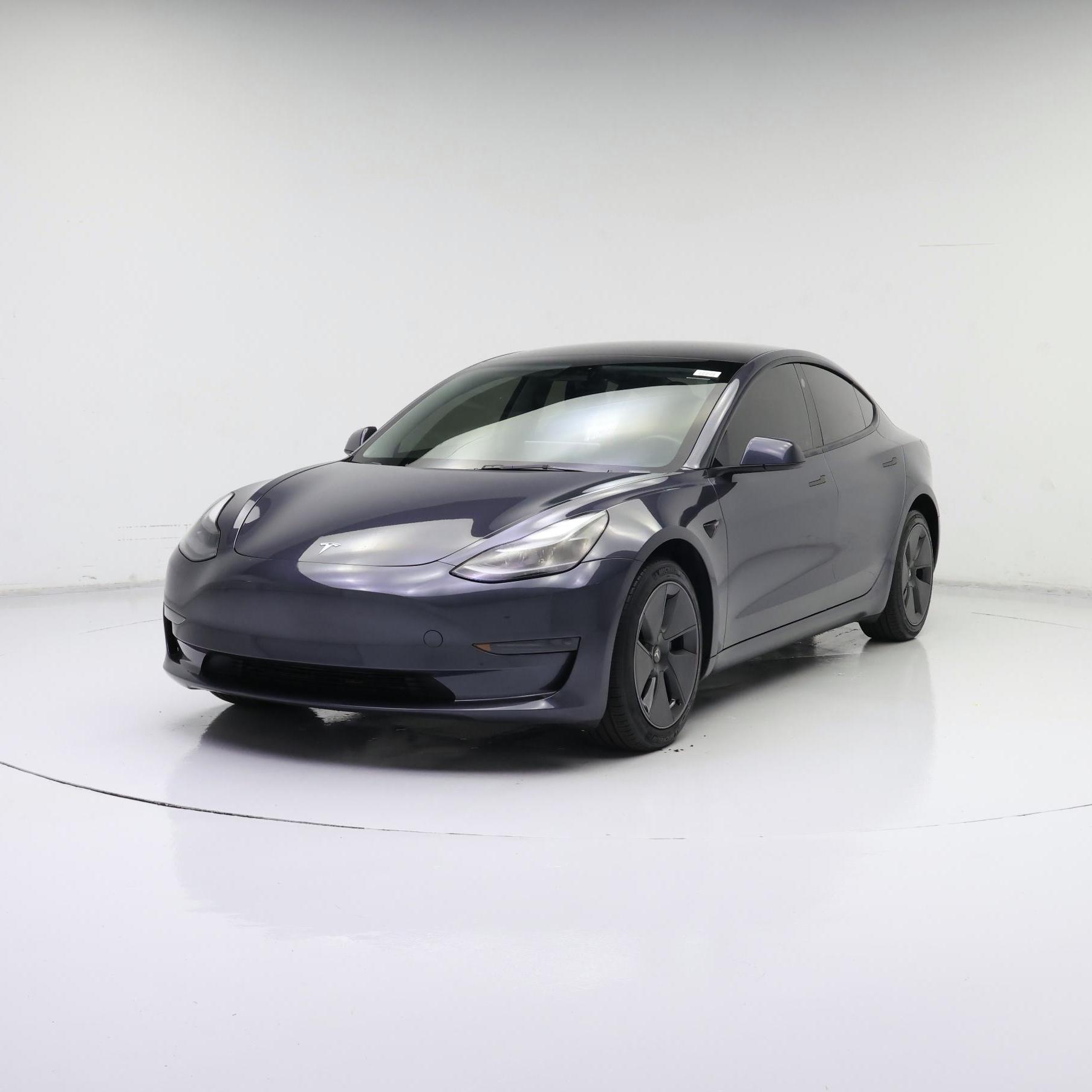 Thumbnail: 2023 Tesla Model 3 - 4