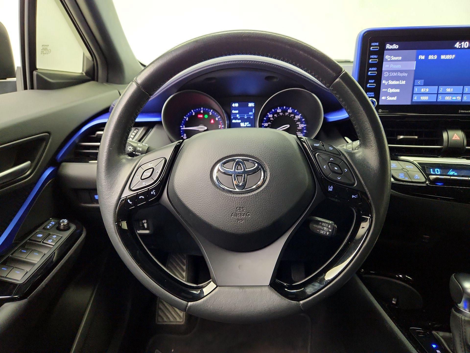 Thumbnail: 2021 Toyota C-HR - 10