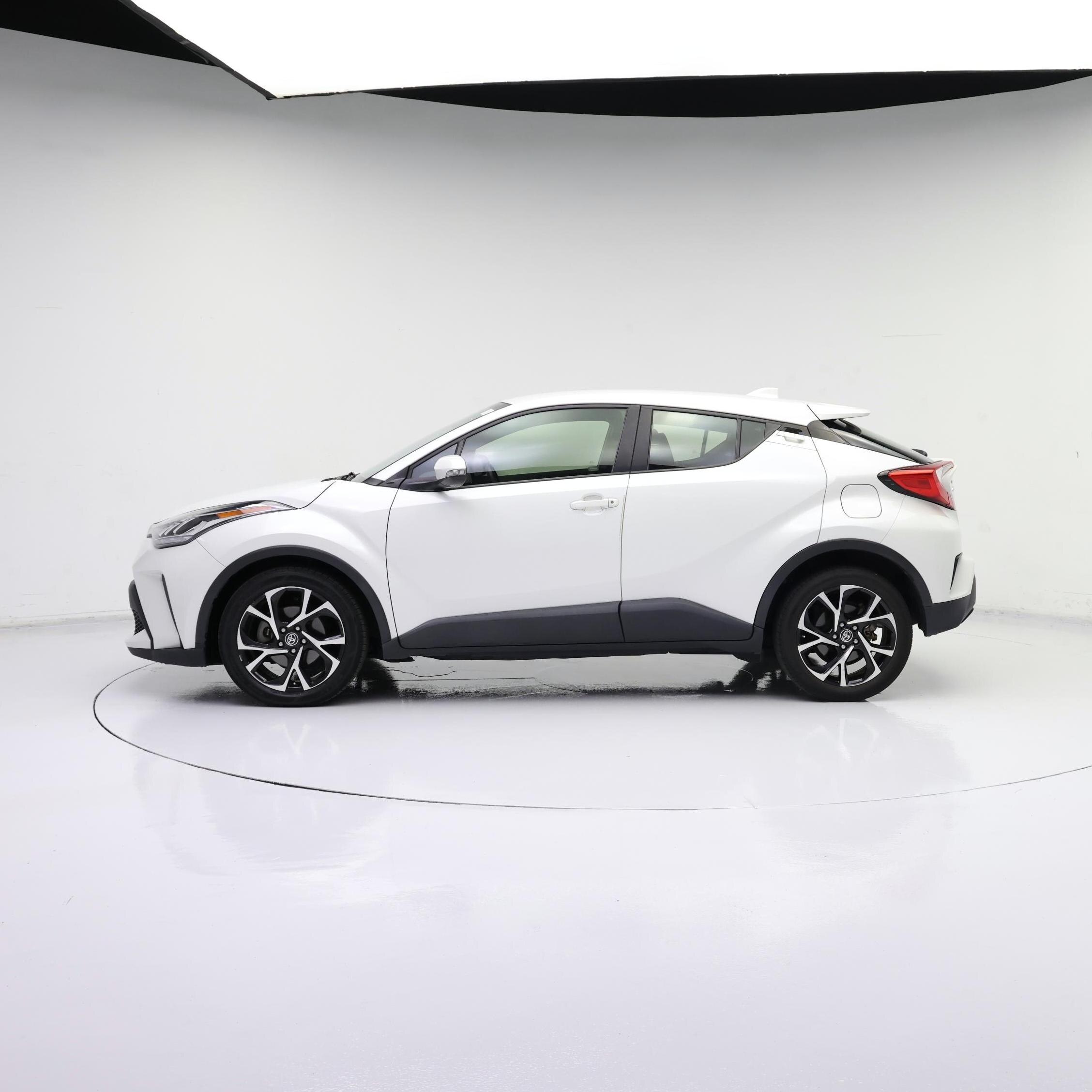 Thumbnail: 2021 Toyota C-HR - 3