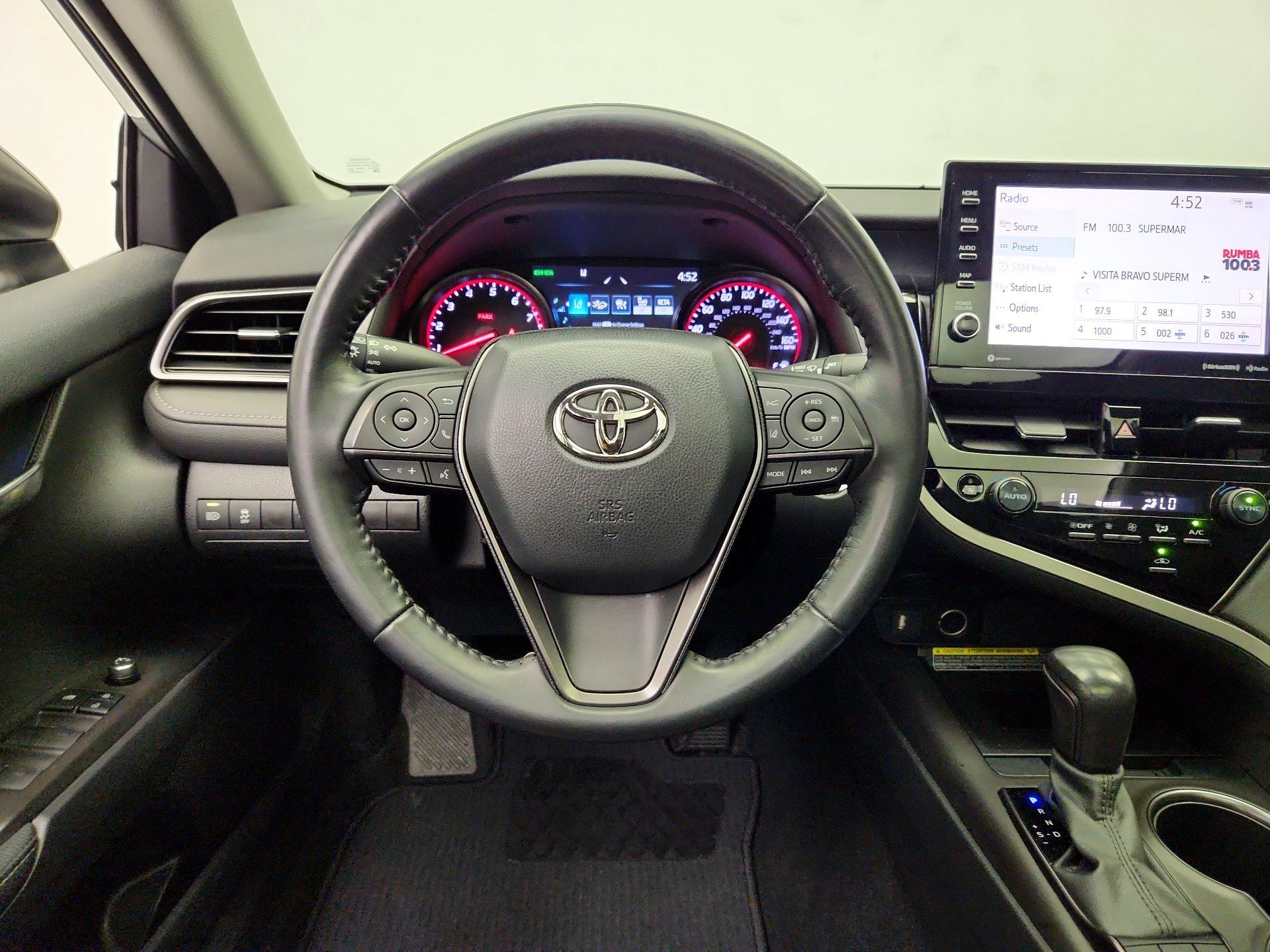 Thumbnail: 2021 Toyota Camry - 10