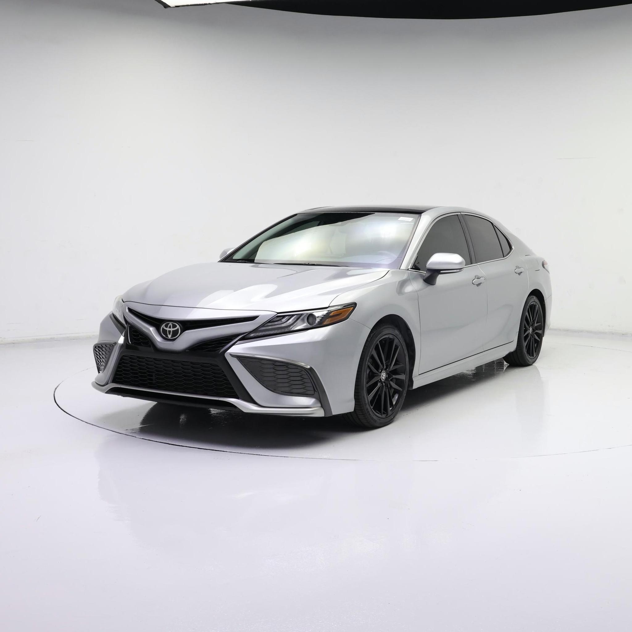Thumbnail: 2021 Toyota Camry - 4