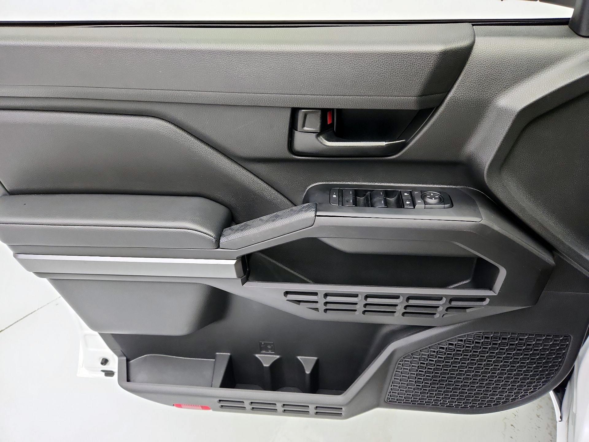 Thumbnail: 2024 Toyota Tacoma - 12