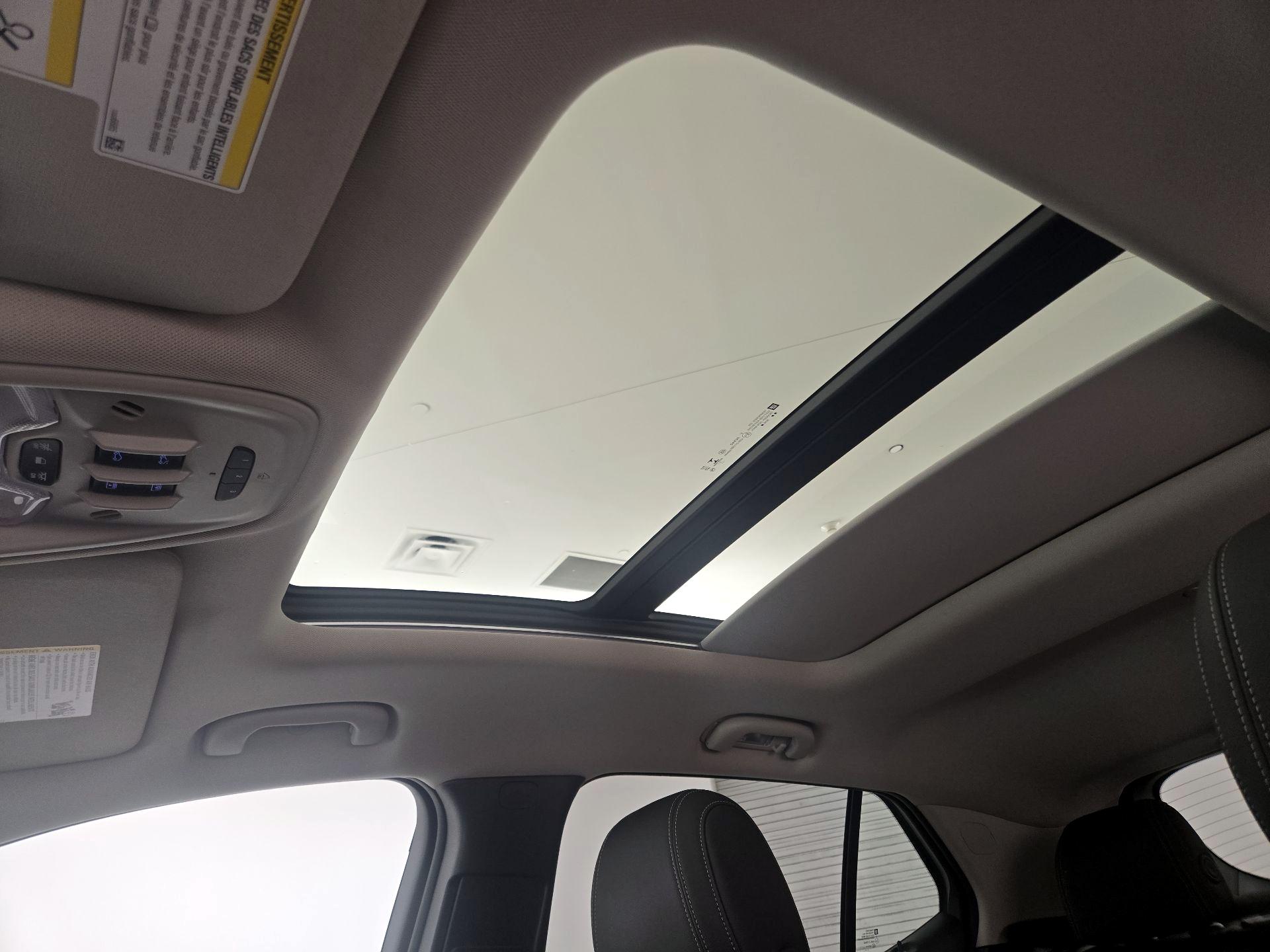 Thumbnail: 2022 Buick Encore GX - 19