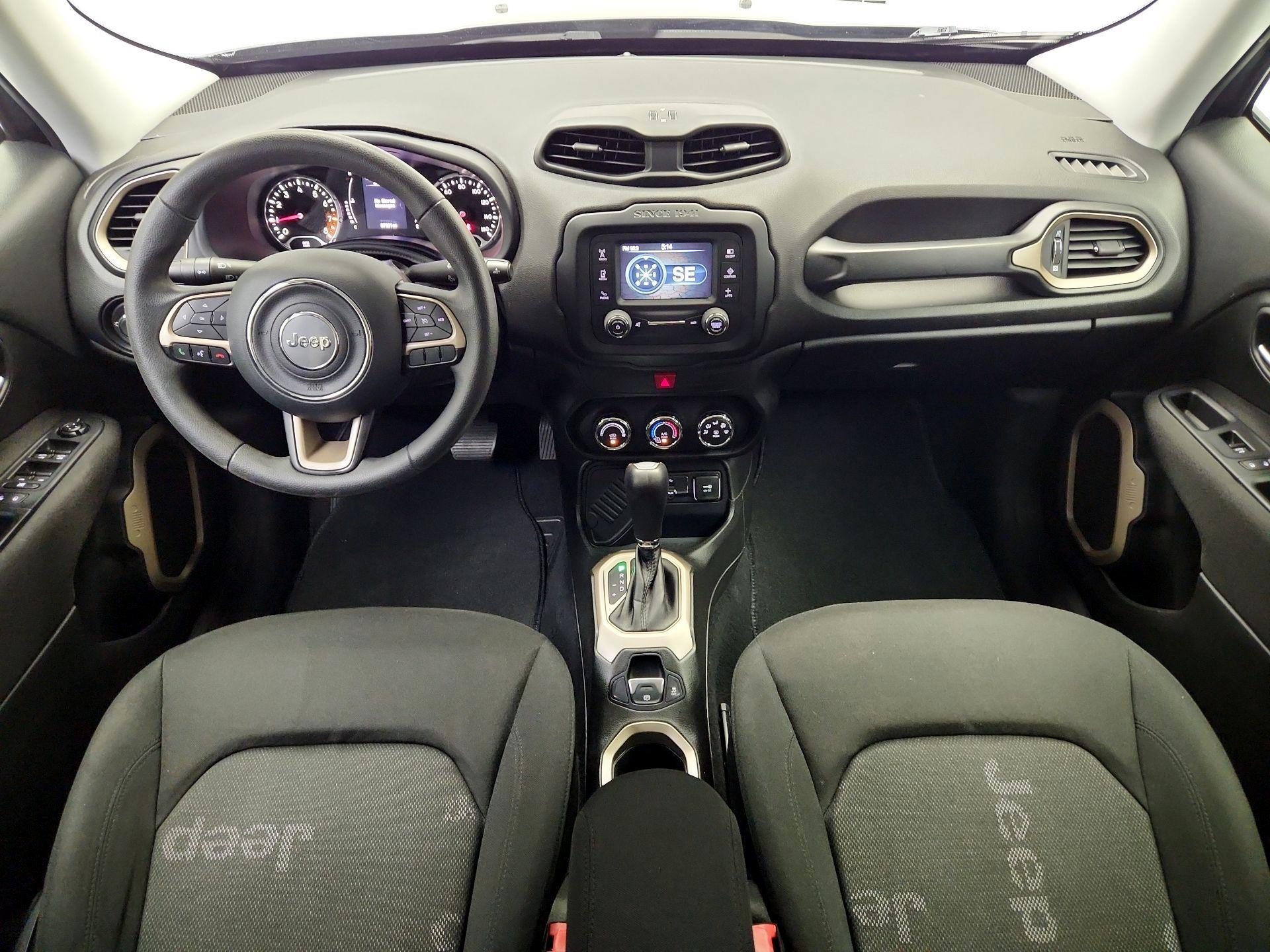 Thumbnail: 2016 Jeep Renegade - 9
