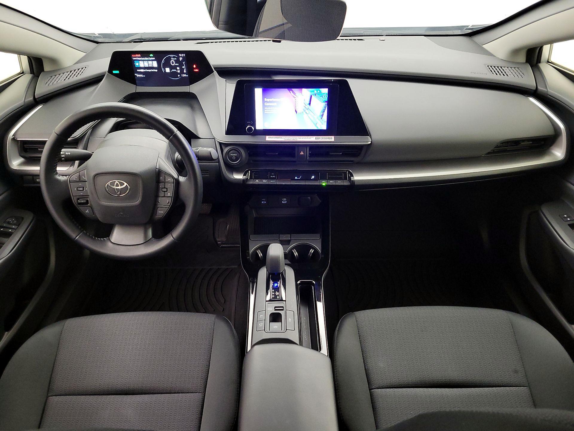 Thumbnail: 2024 Toyota Prius - 9