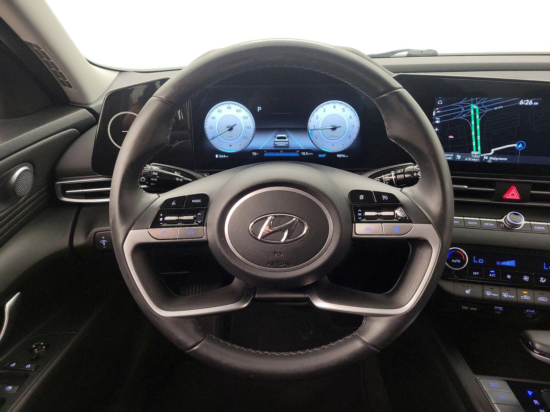 Thumbnail: 2023 Hyundai Elantra - 10