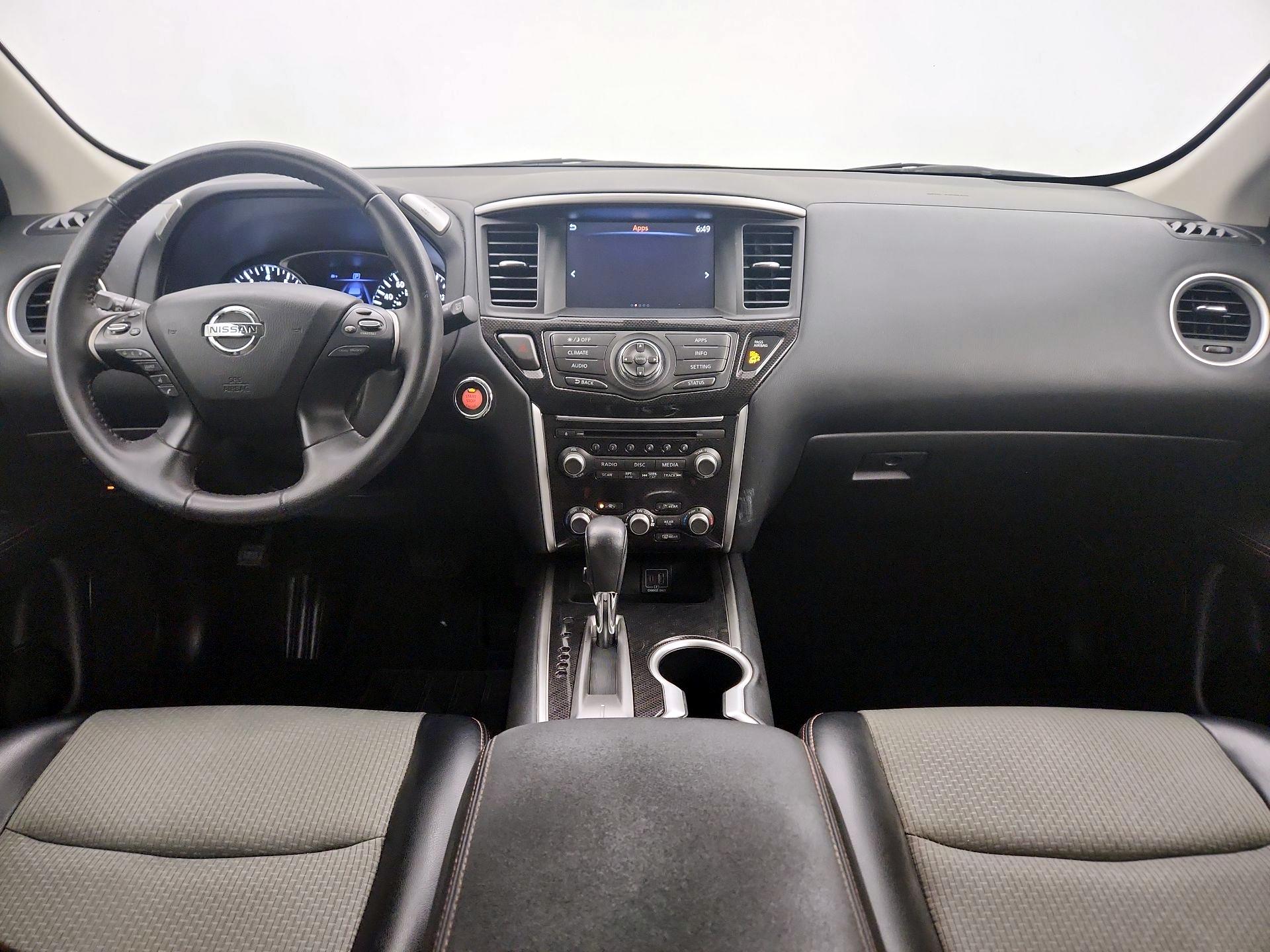Thumbnail: 2020 Nissan Pathfinder - 9
