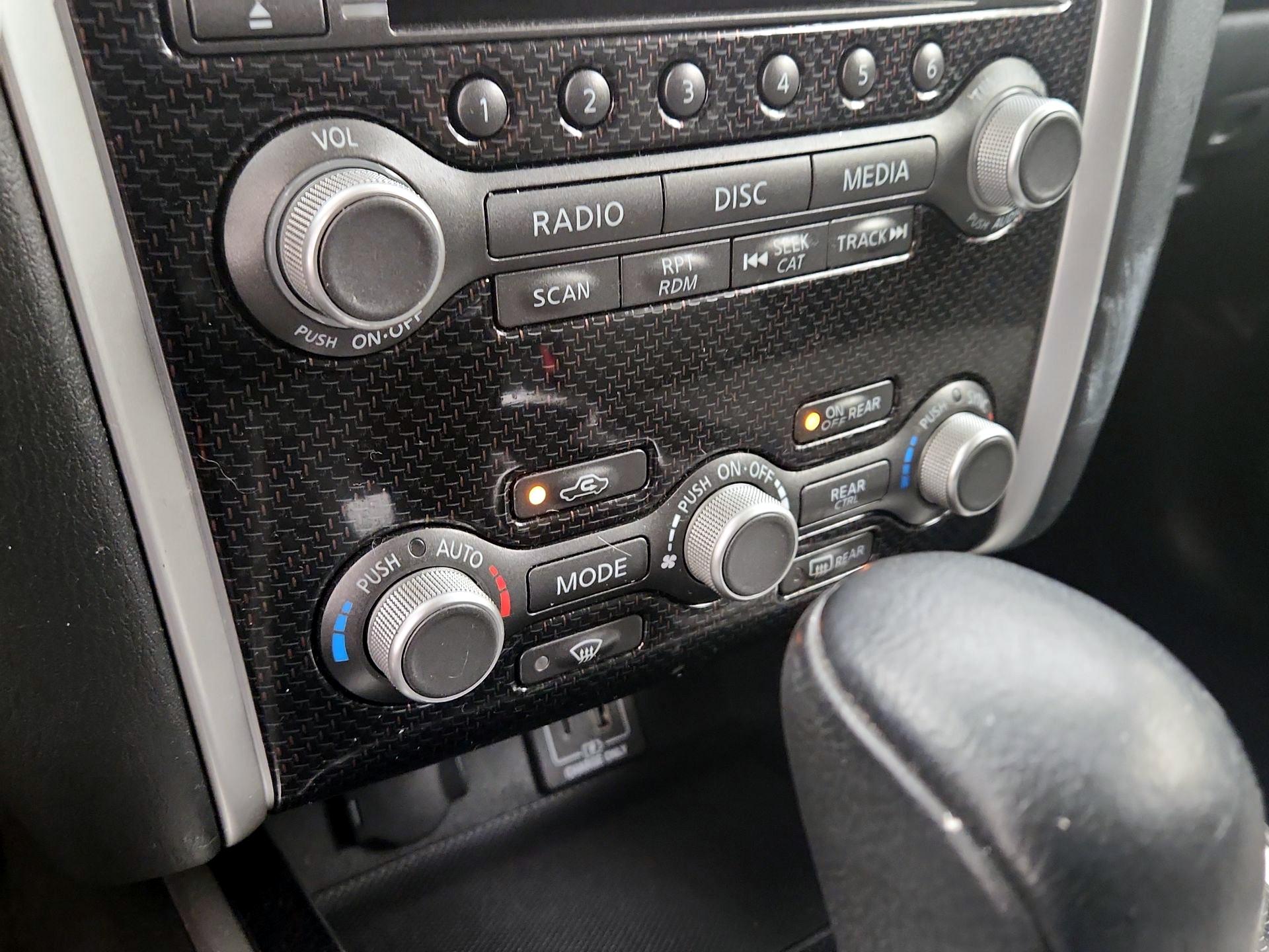 Thumbnail: 2020 Nissan Pathfinder - 16