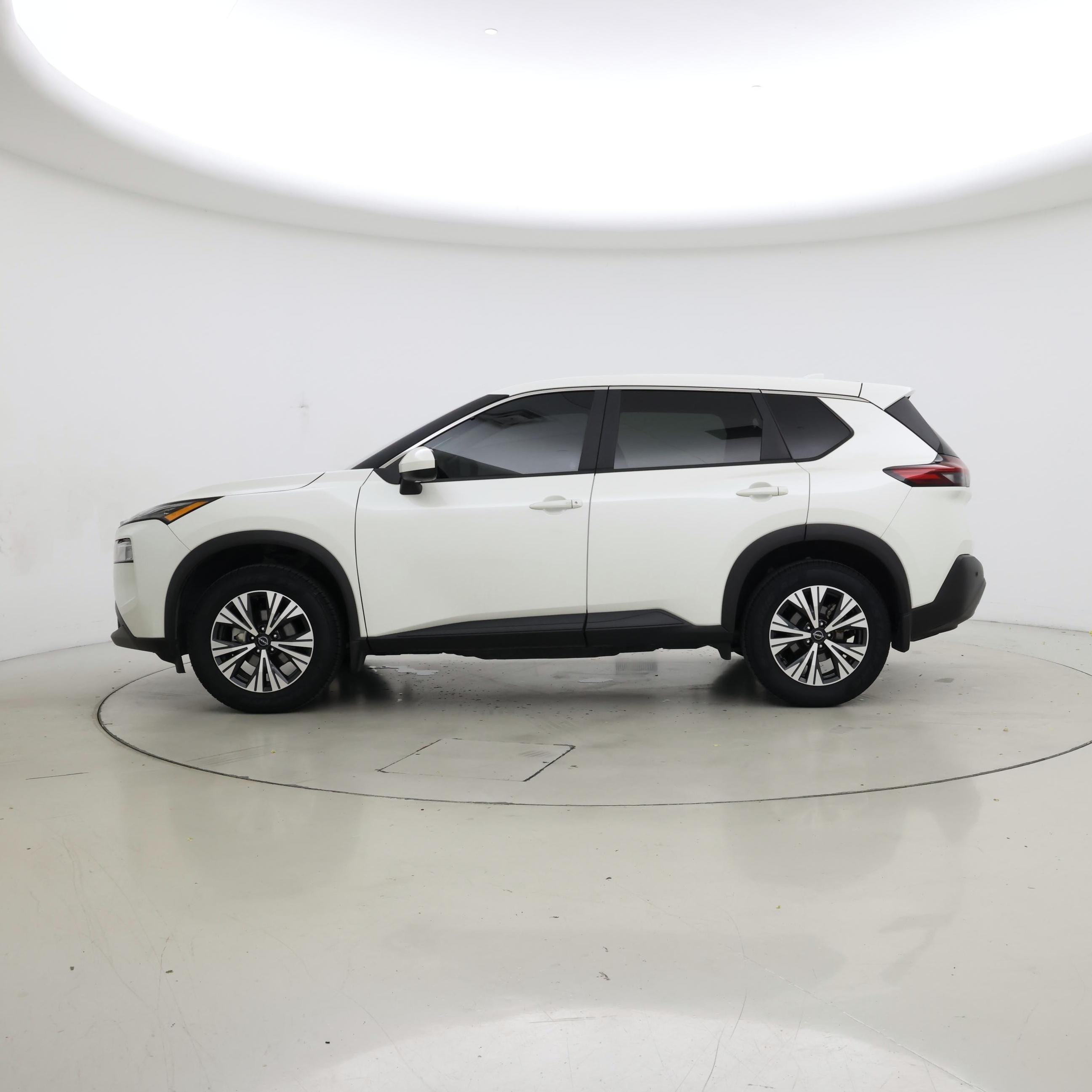 Thumbnail: 2023 Nissan Rogue - 3