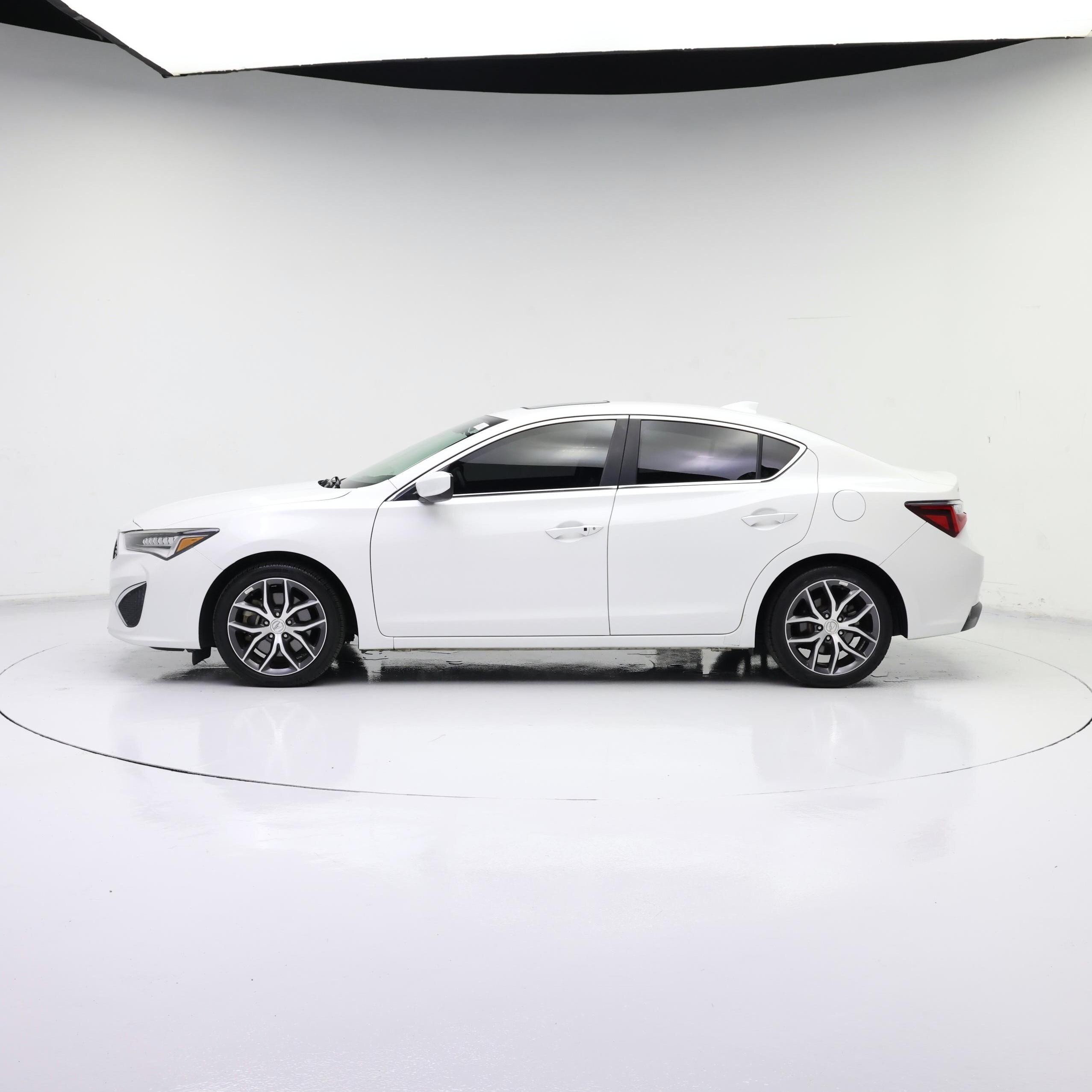 Thumbnail: 2020 Acura ILX - 3