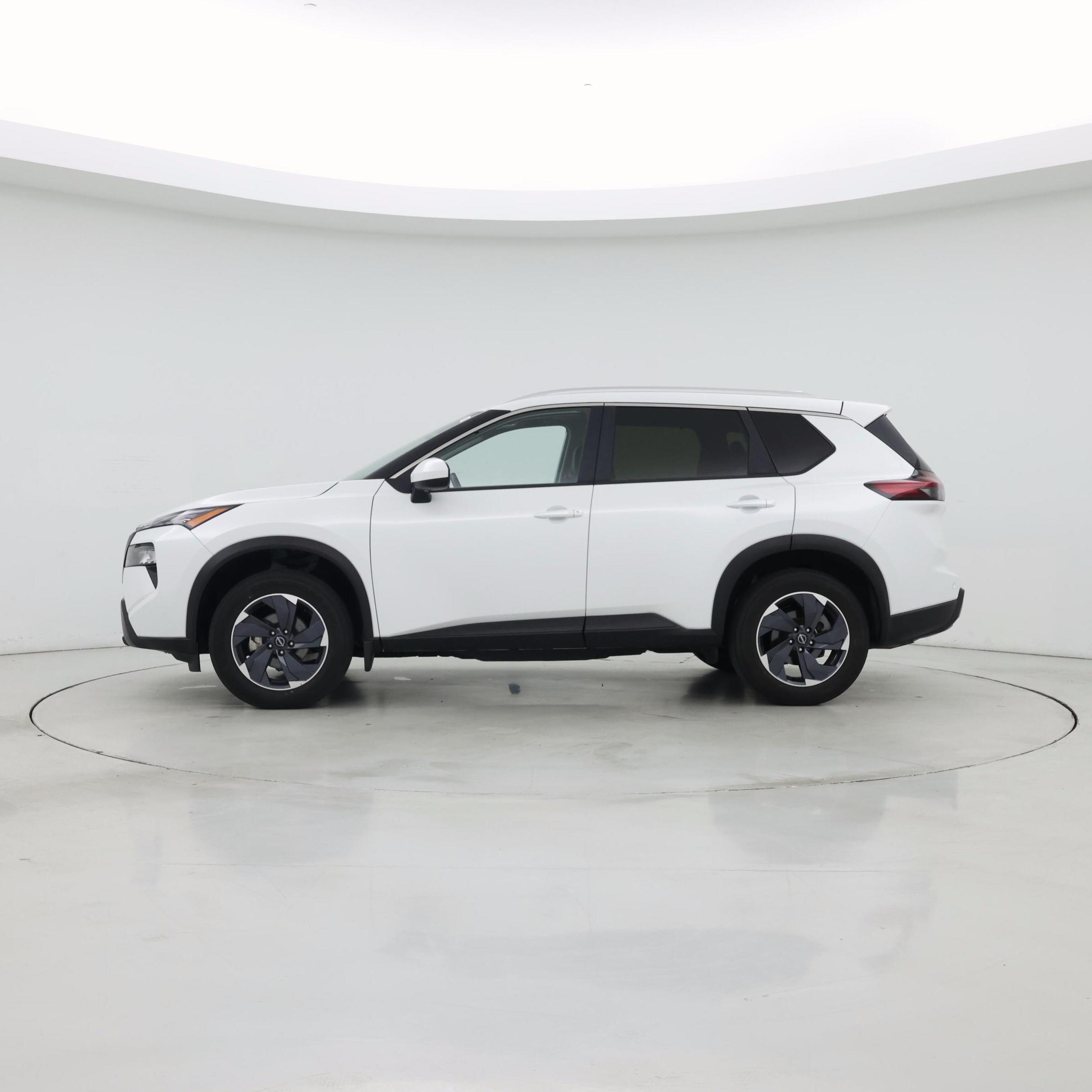 Thumbnail: 2024 Nissan Rogue - 3