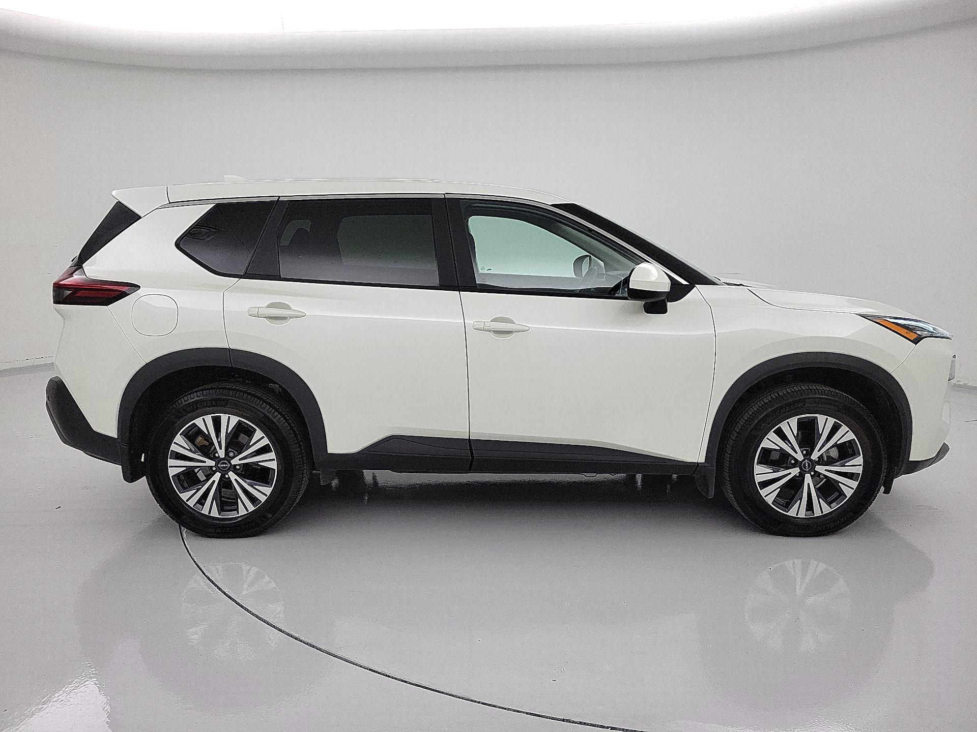Thumbnail: 2023 Nissan Rogue - 4