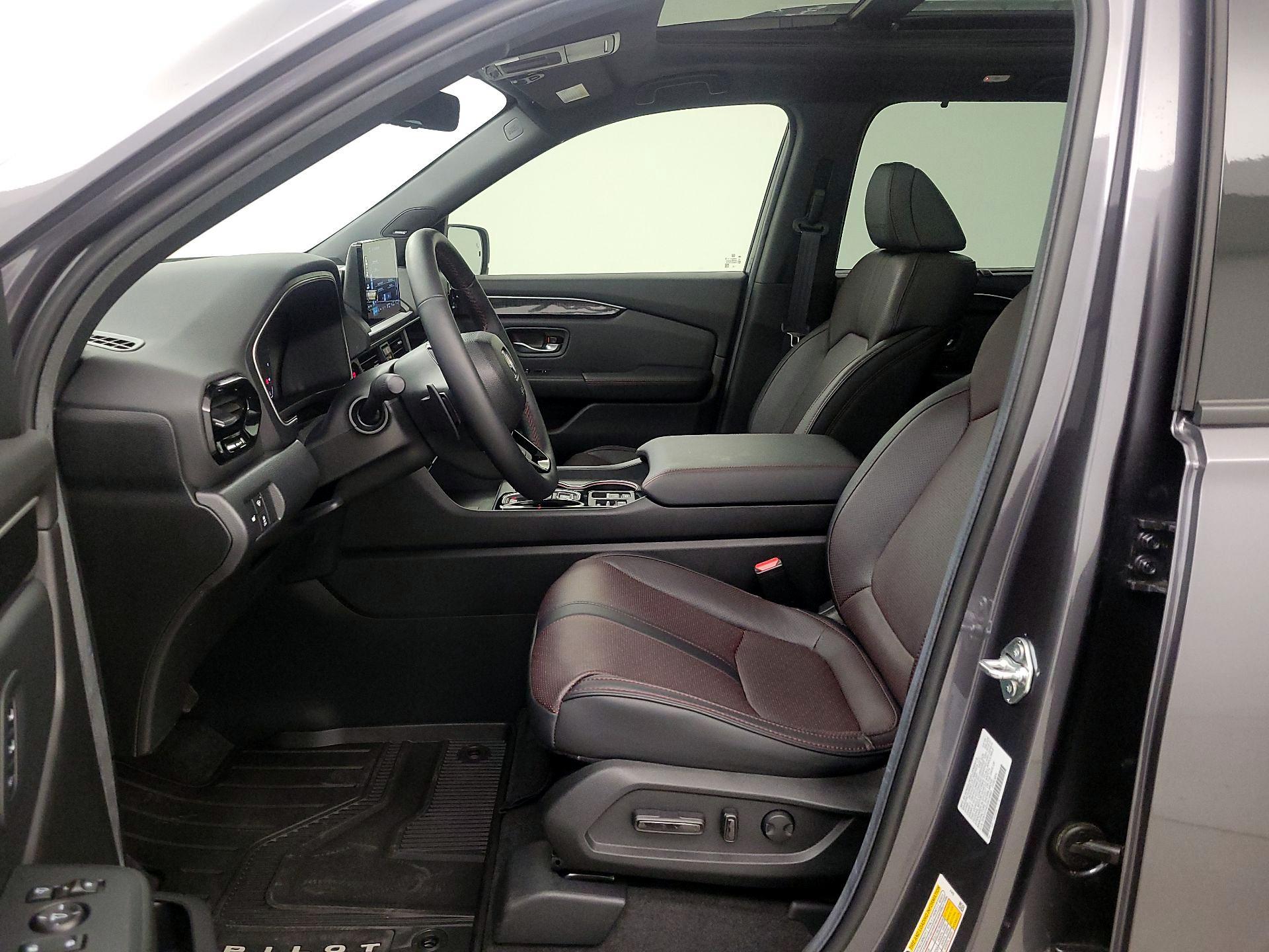 Thumbnail: 2025 Honda Pilot - 11