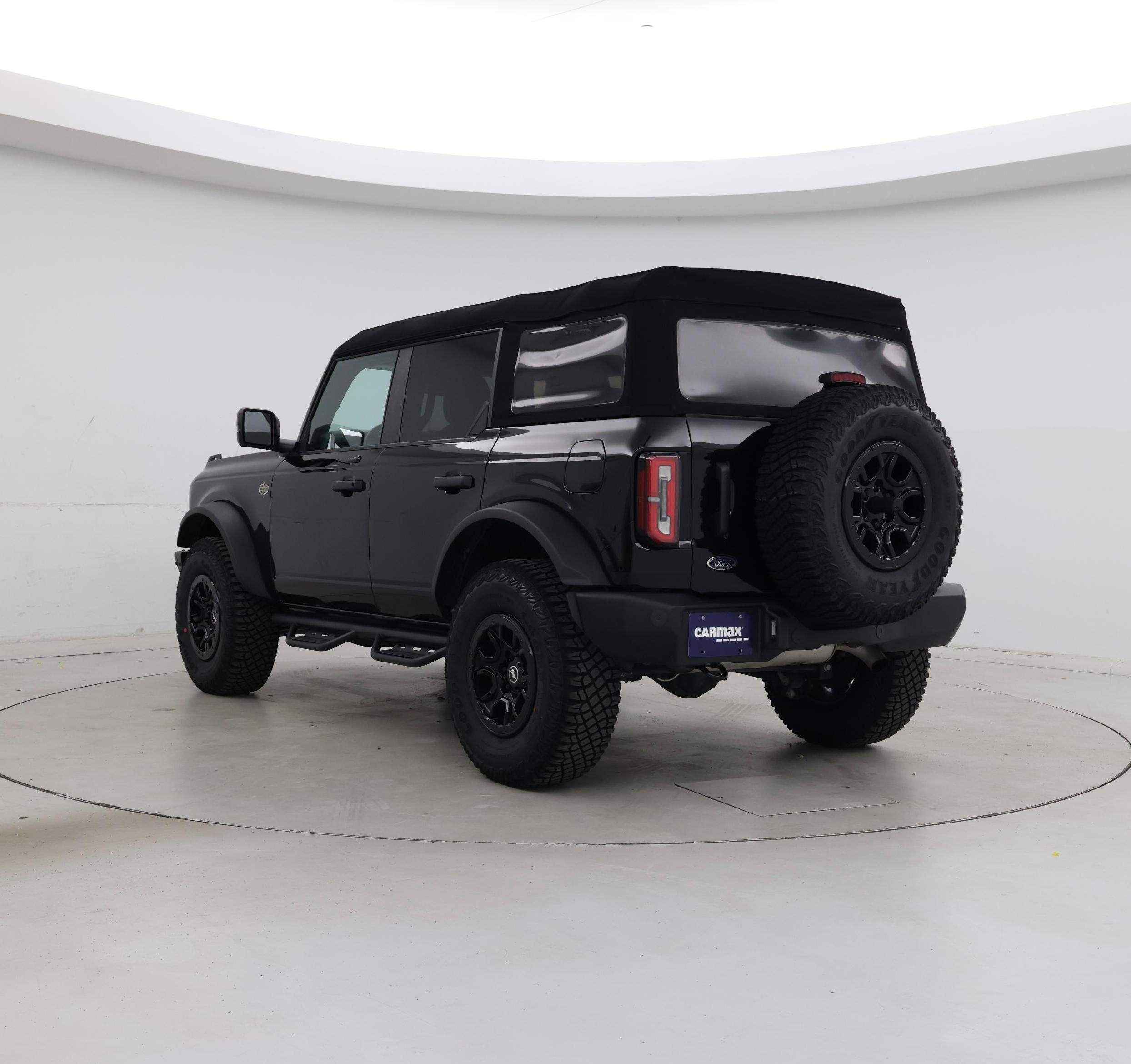 Thumbnail: 2023 Ford Bronco - 2