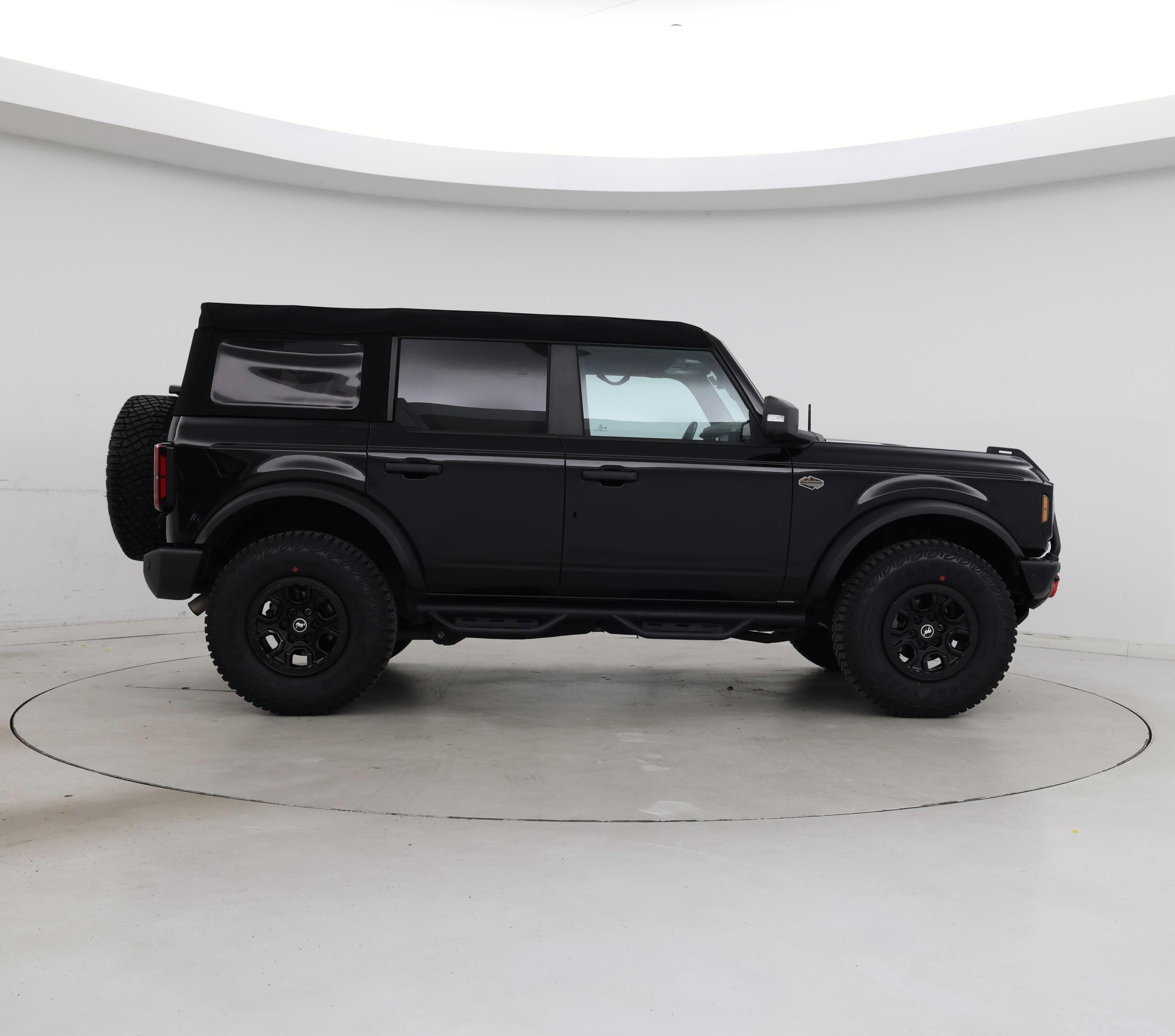 Thumbnail: 2023 Ford Bronco - 7