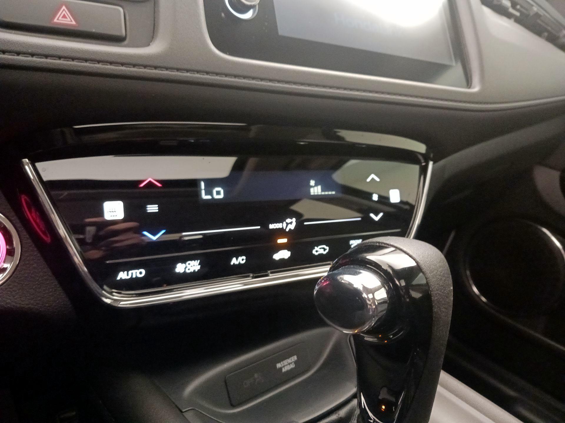Thumbnail: 2022 Honda HR-V - 16