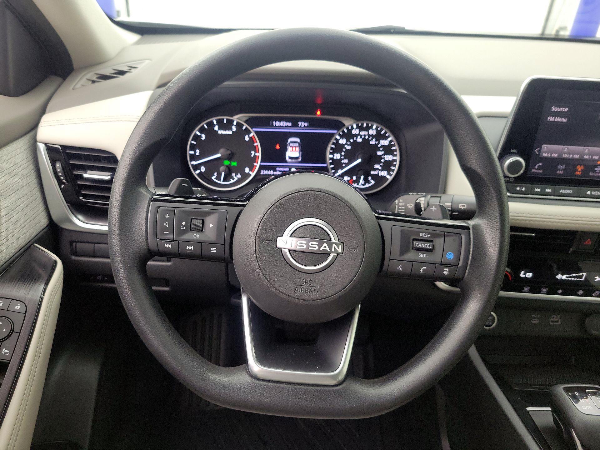 Thumbnail: 2023 Nissan Rogue - 10