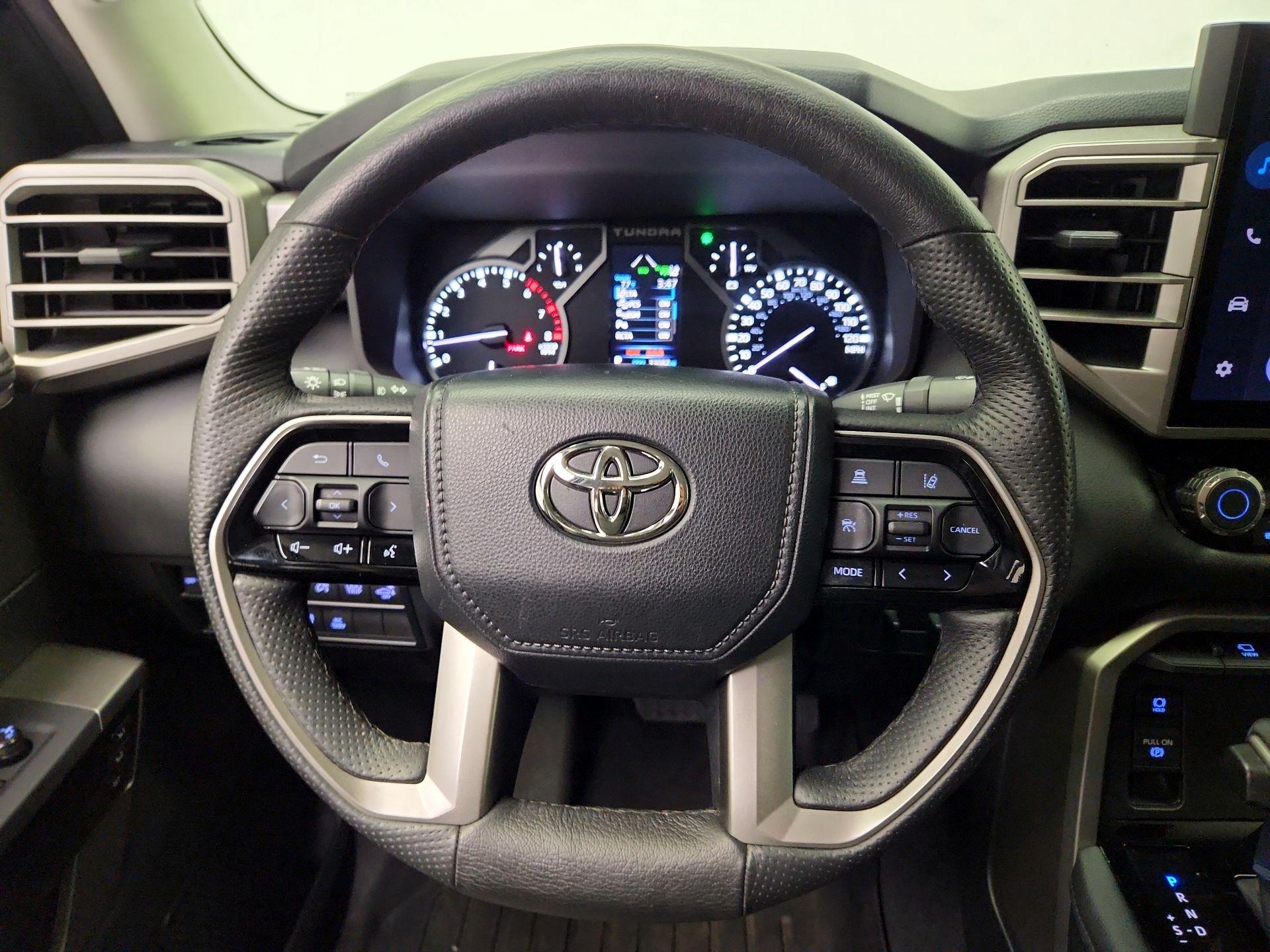 Thumbnail: 2023 Toyota Tundra - 10