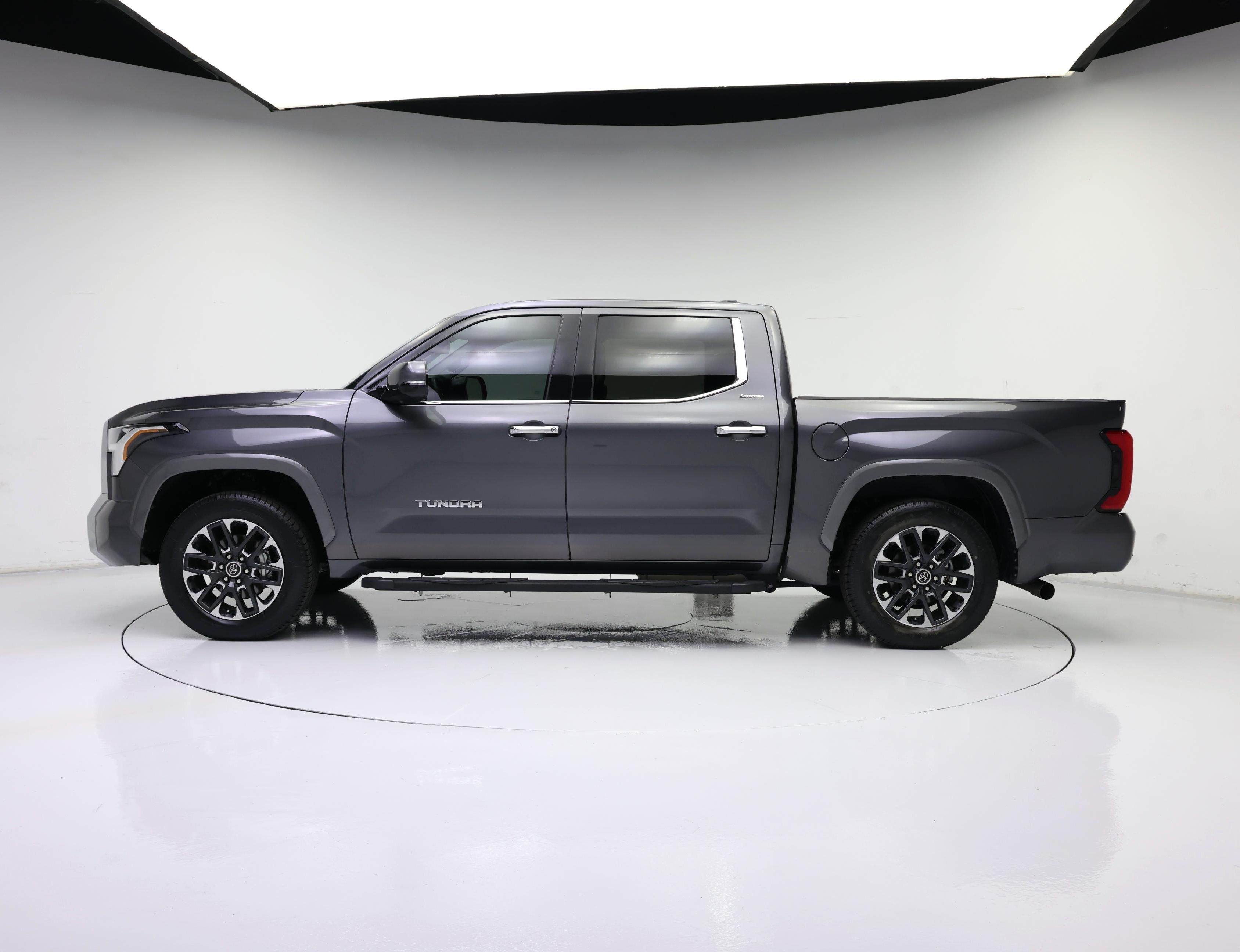 Thumbnail: 2023 Toyota Tundra - 3