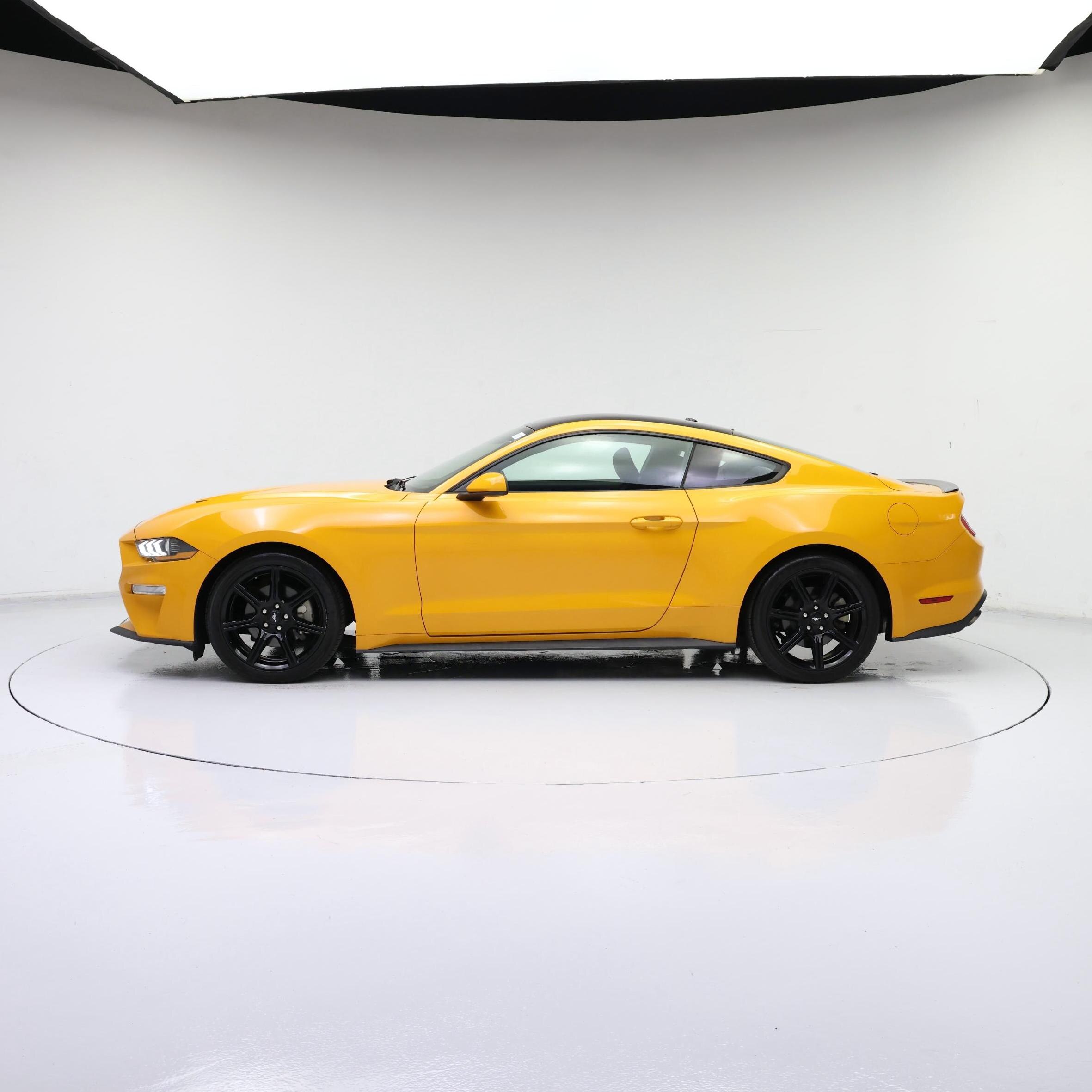 Thumbnail: 2019 Ford Mustang - 3