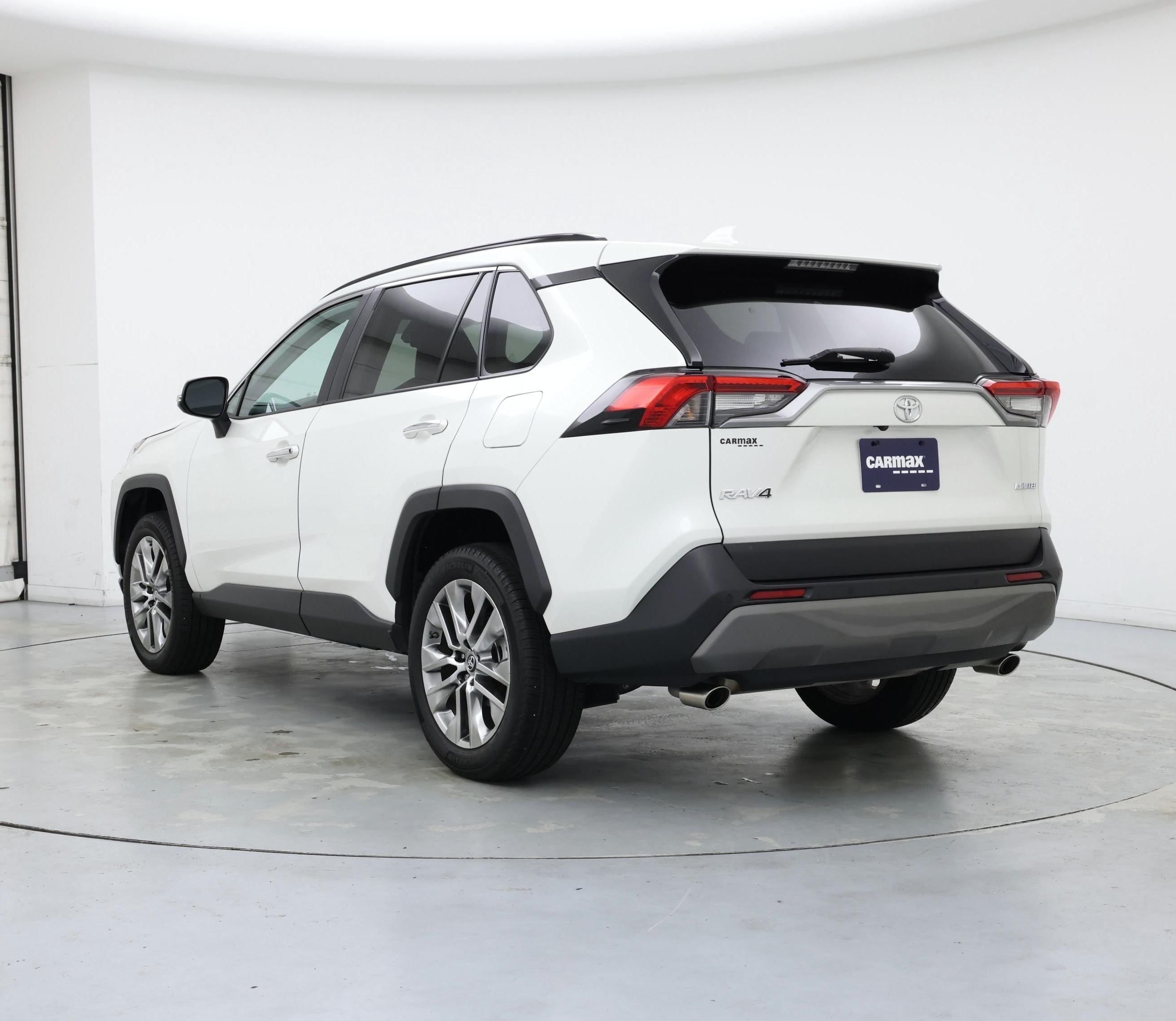 Thumbnail: 2019 Toyota RAV4 - 2