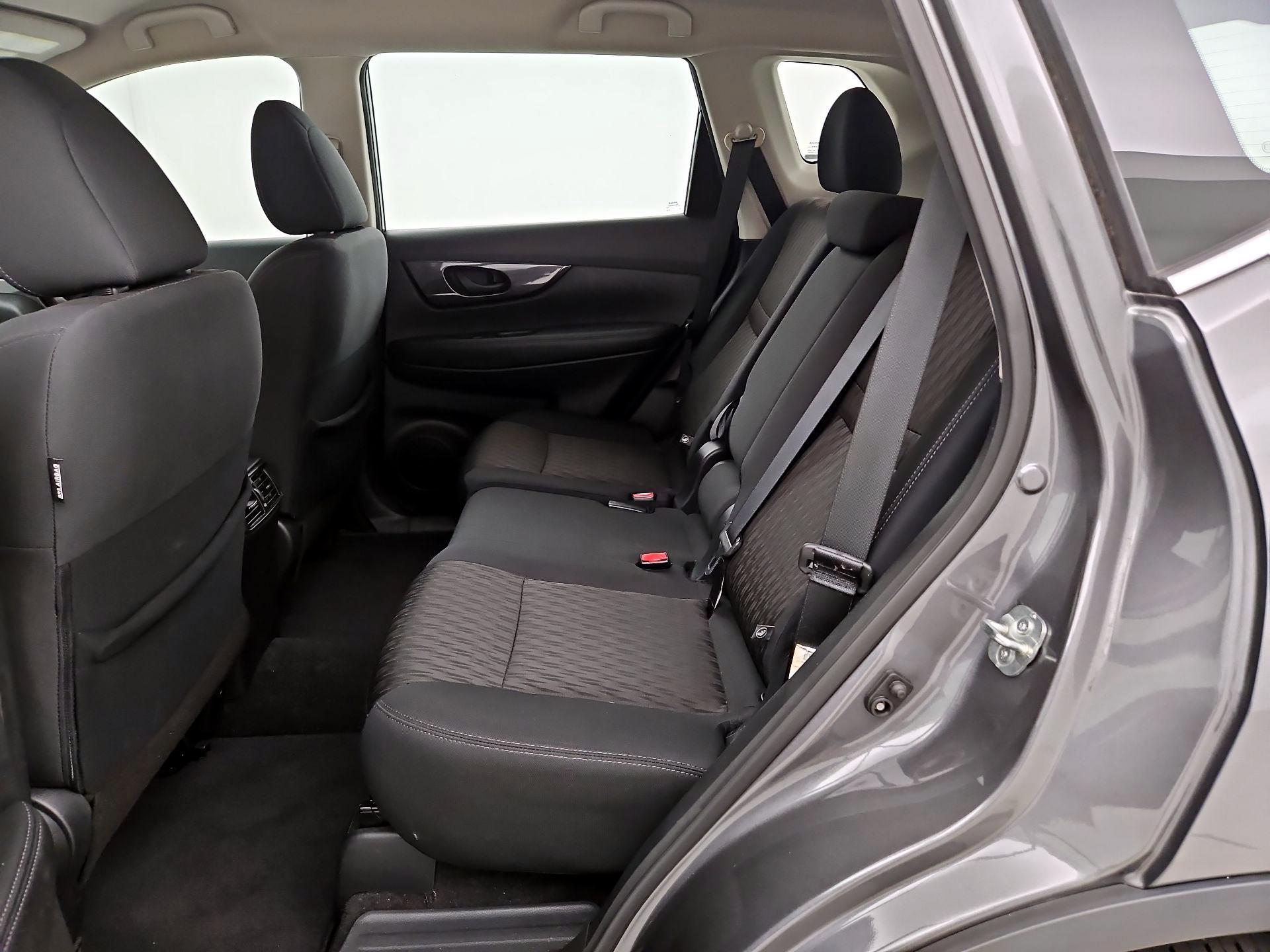Thumbnail: 2020 Nissan Rogue - 19