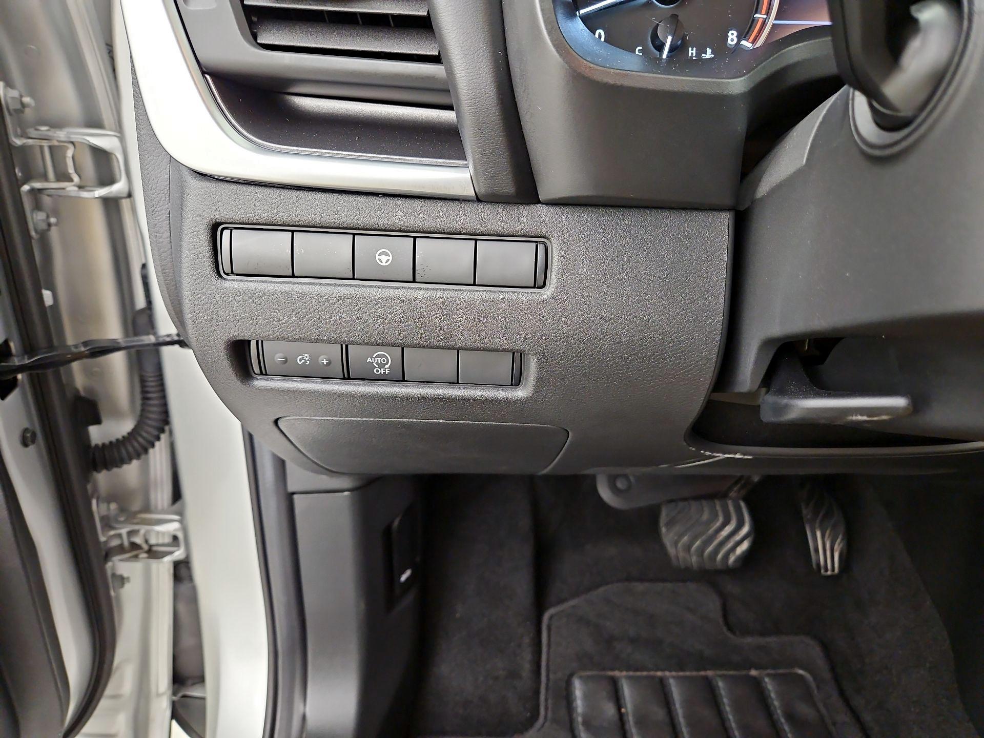 Thumbnail: 2023 Nissan Rogue - 13