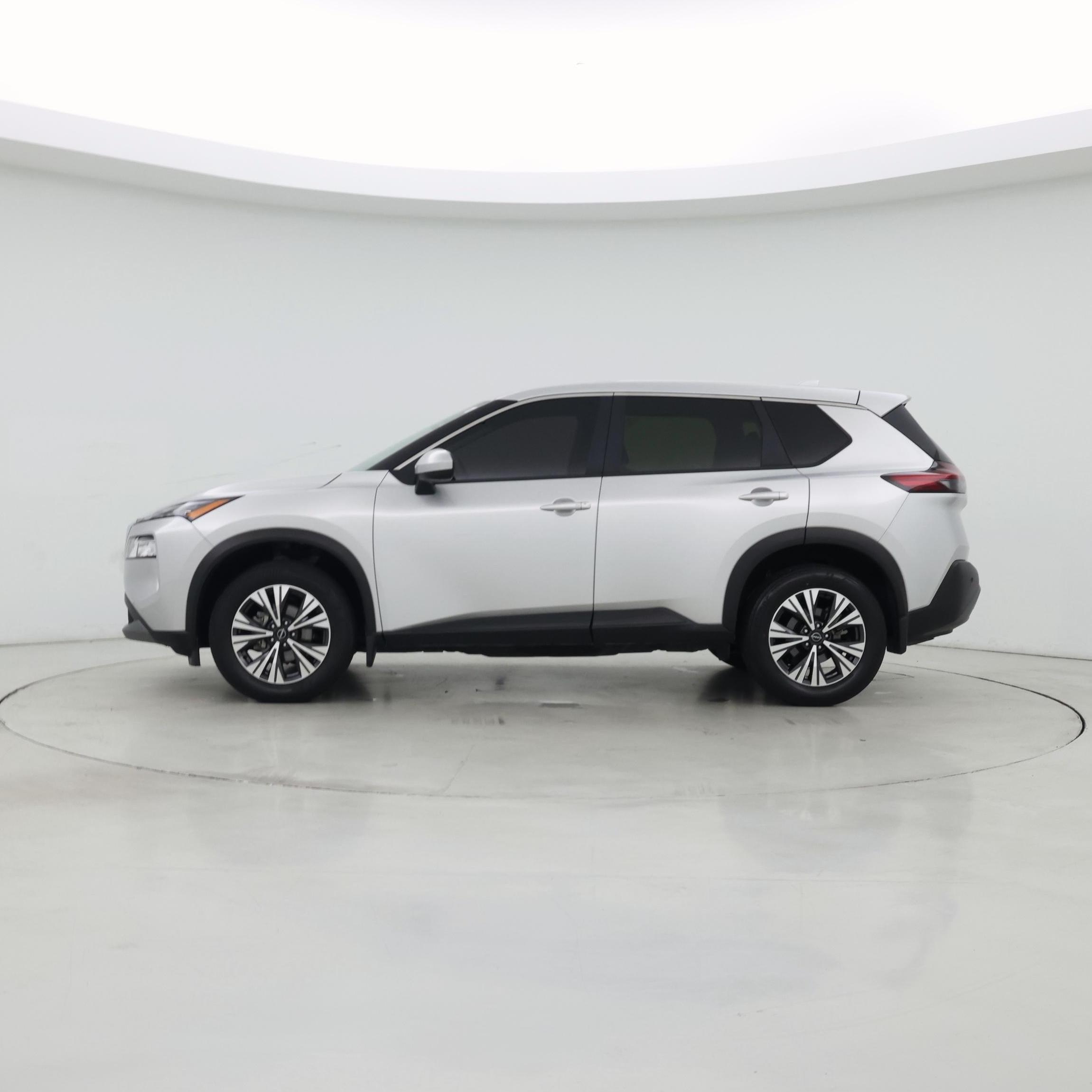 Thumbnail: 2023 Nissan Rogue - 3