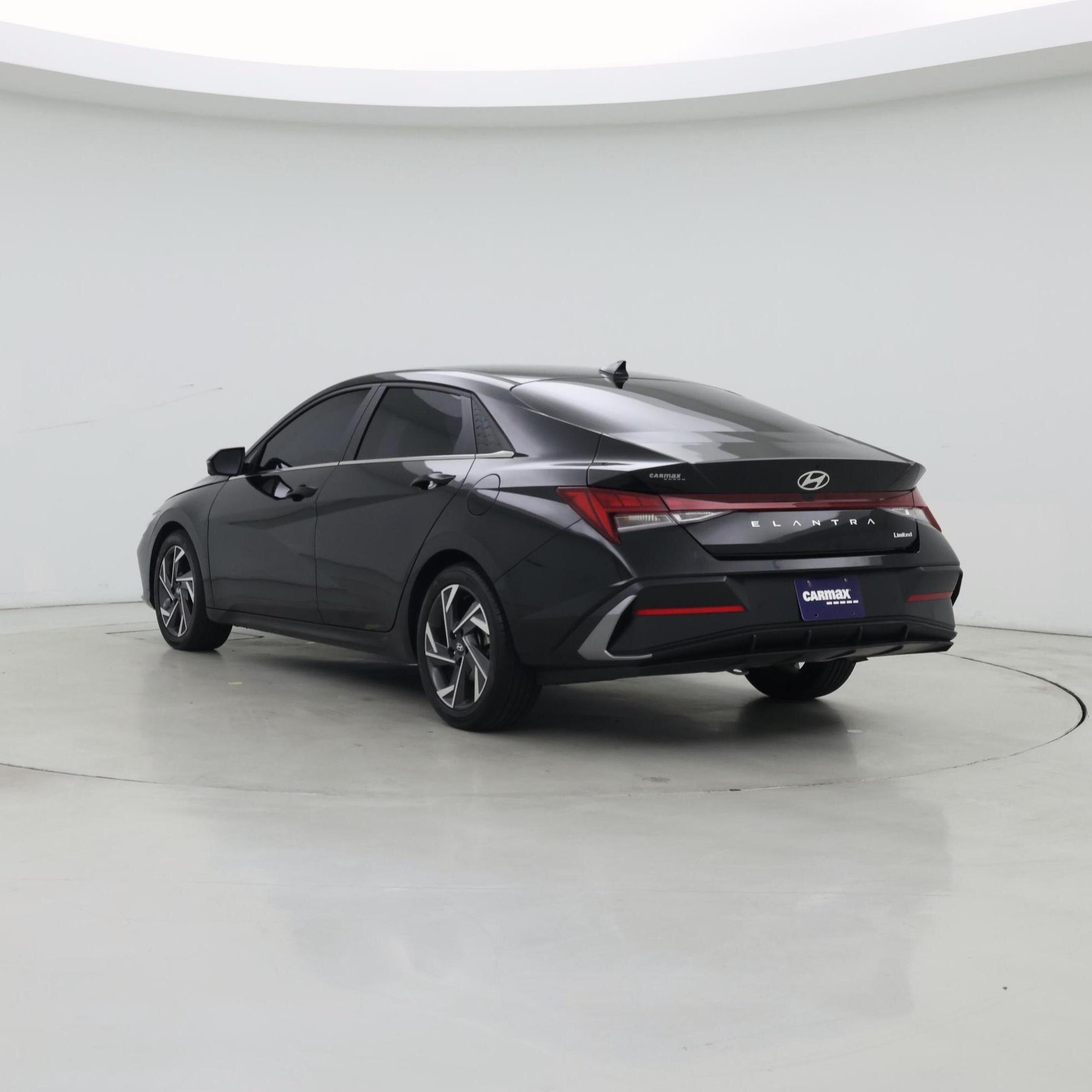Thumbnail: 2024 Hyundai Elantra - 2