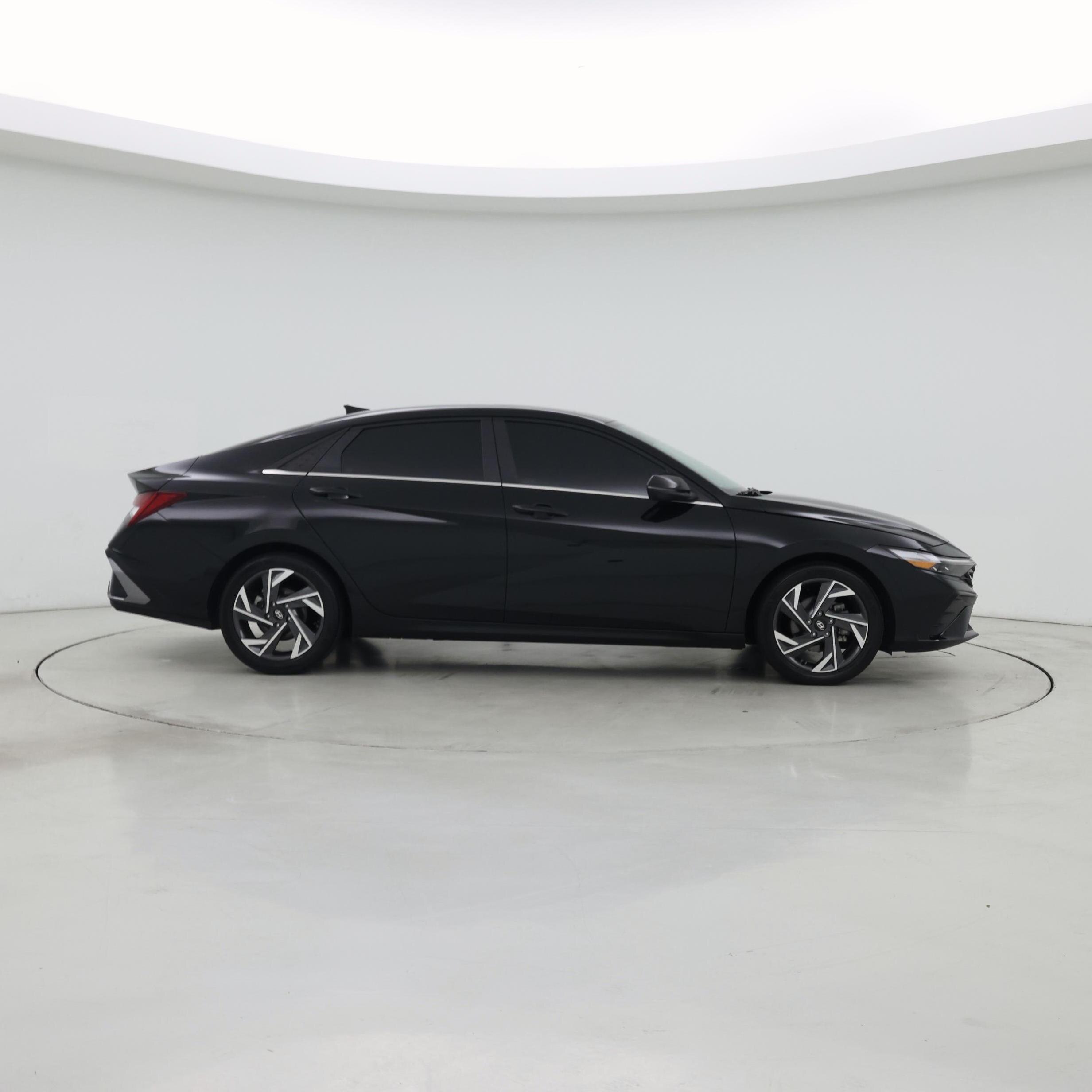 Thumbnail: 2024 Hyundai Elantra - 7