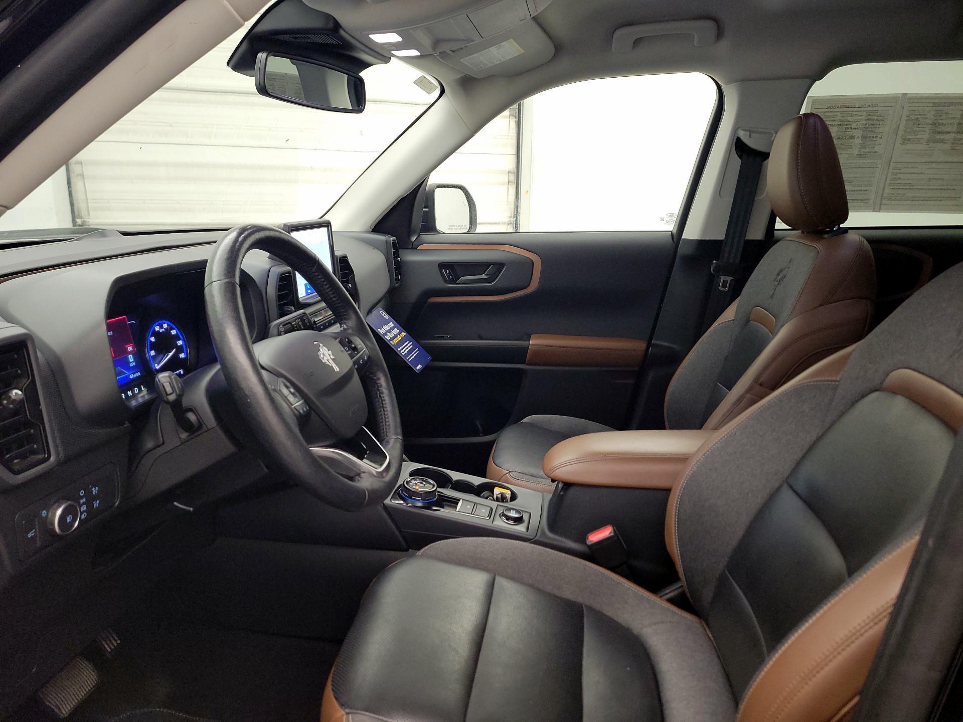 Thumbnail: 2021 Ford Bronco Sport - 11