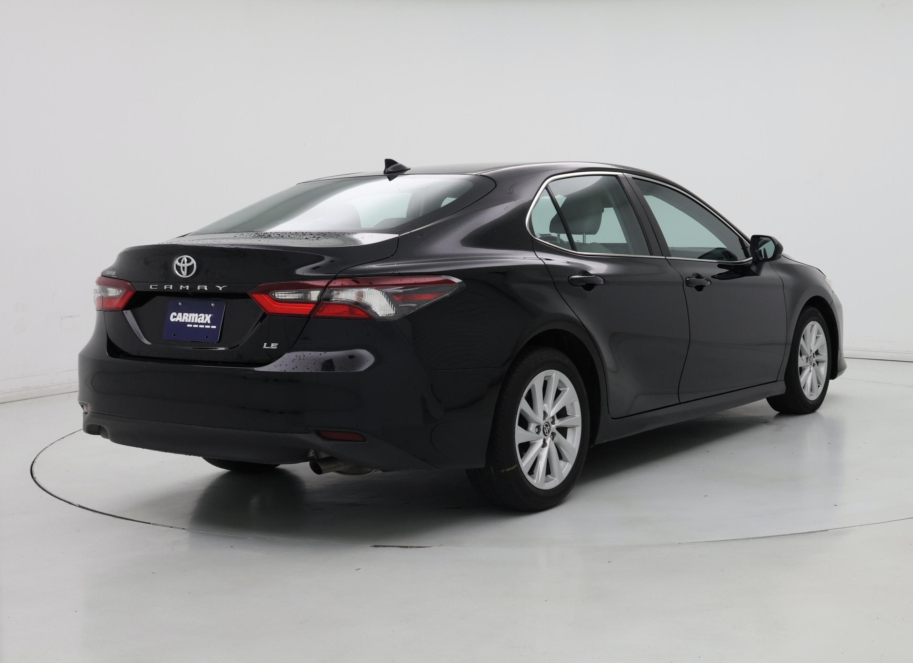 Thumbnail: 2023 Toyota Camry - 8
