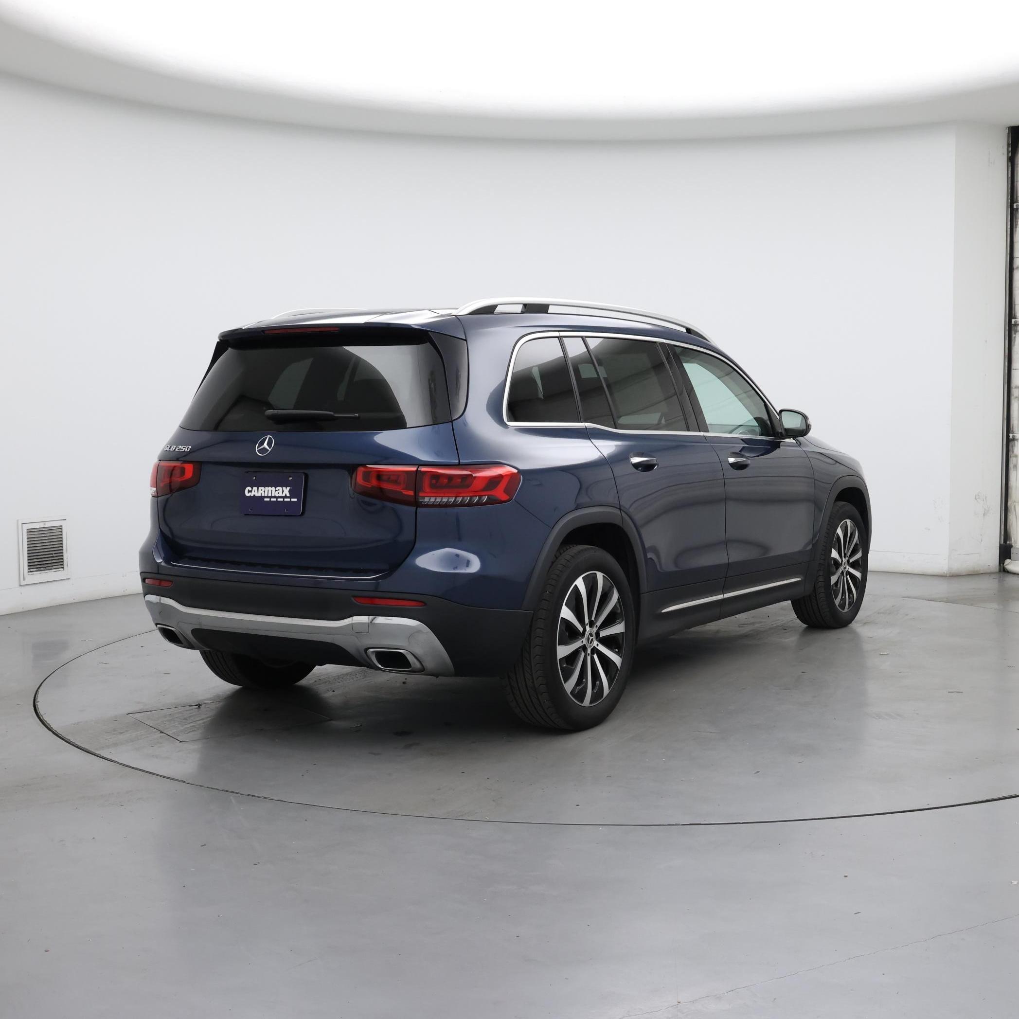 Thumbnail: 2022 Mercedes-Benz GLB - 8