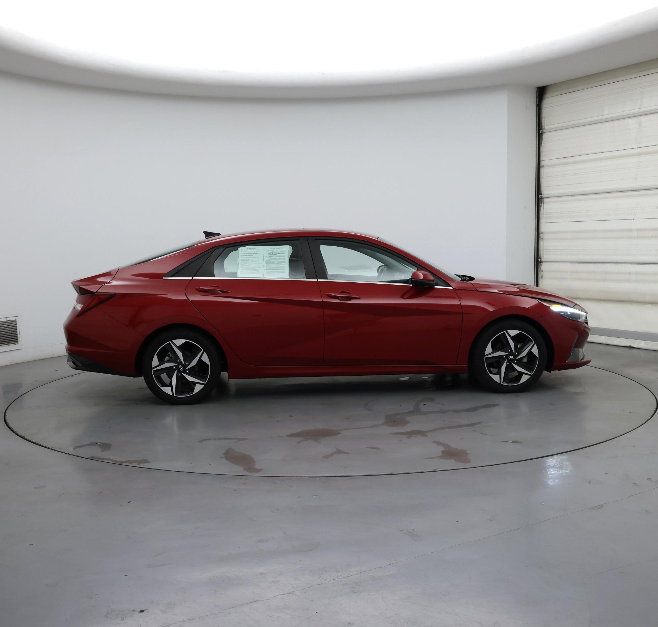 Thumbnail: 2022 Hyundai Elantra - 7