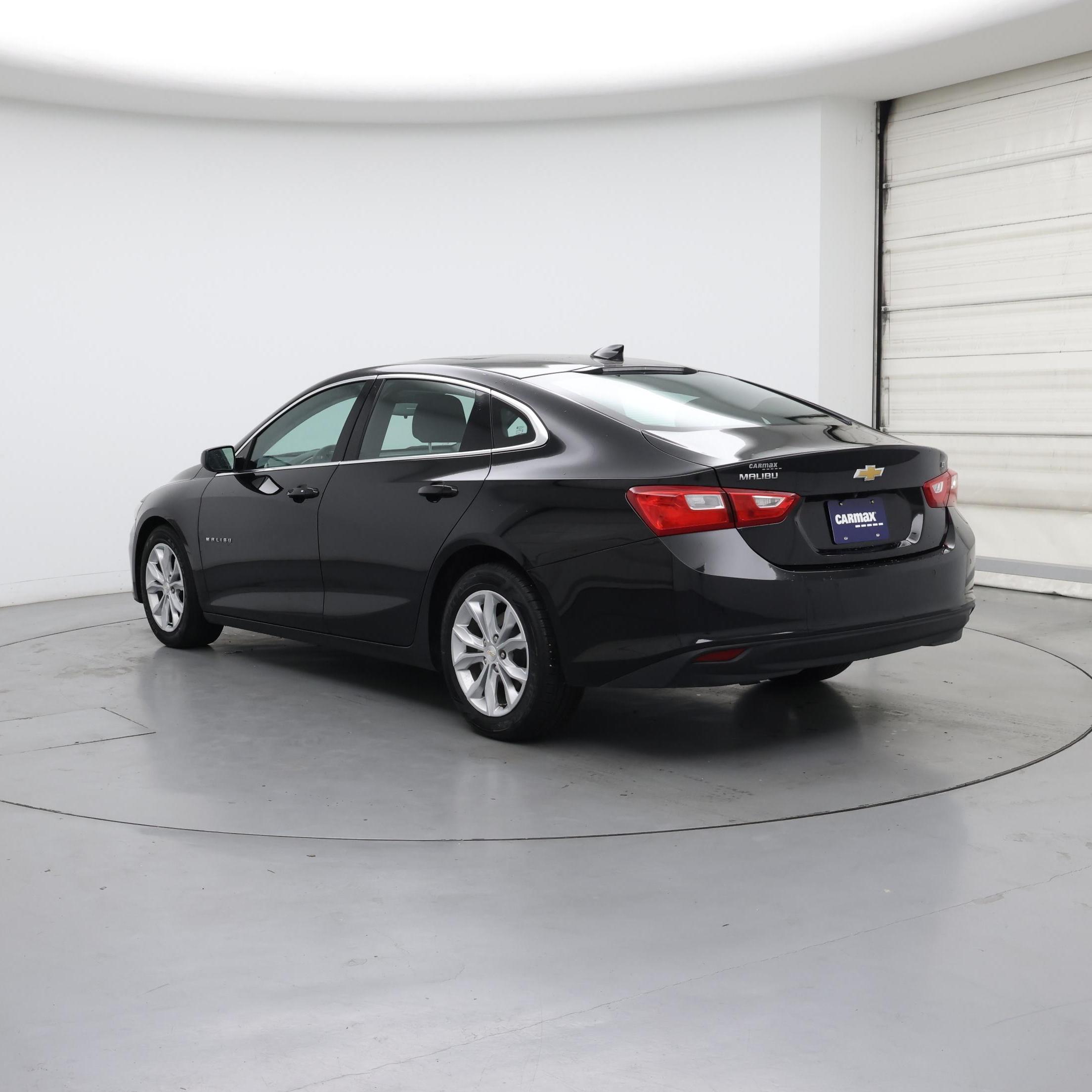 Thumbnail: 2024 Chevrolet Malibu - 2