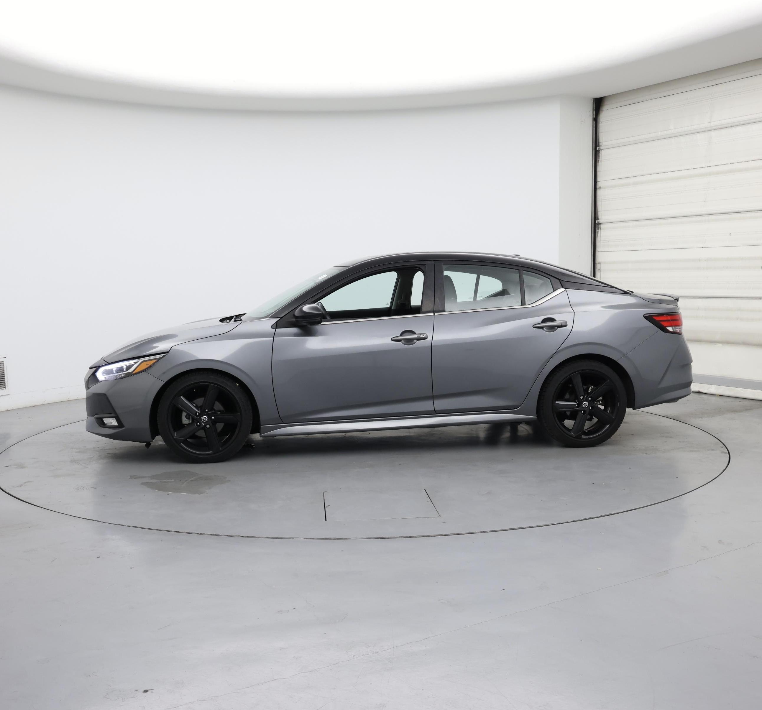 Thumbnail: 2022 Nissan Sentra - 3
