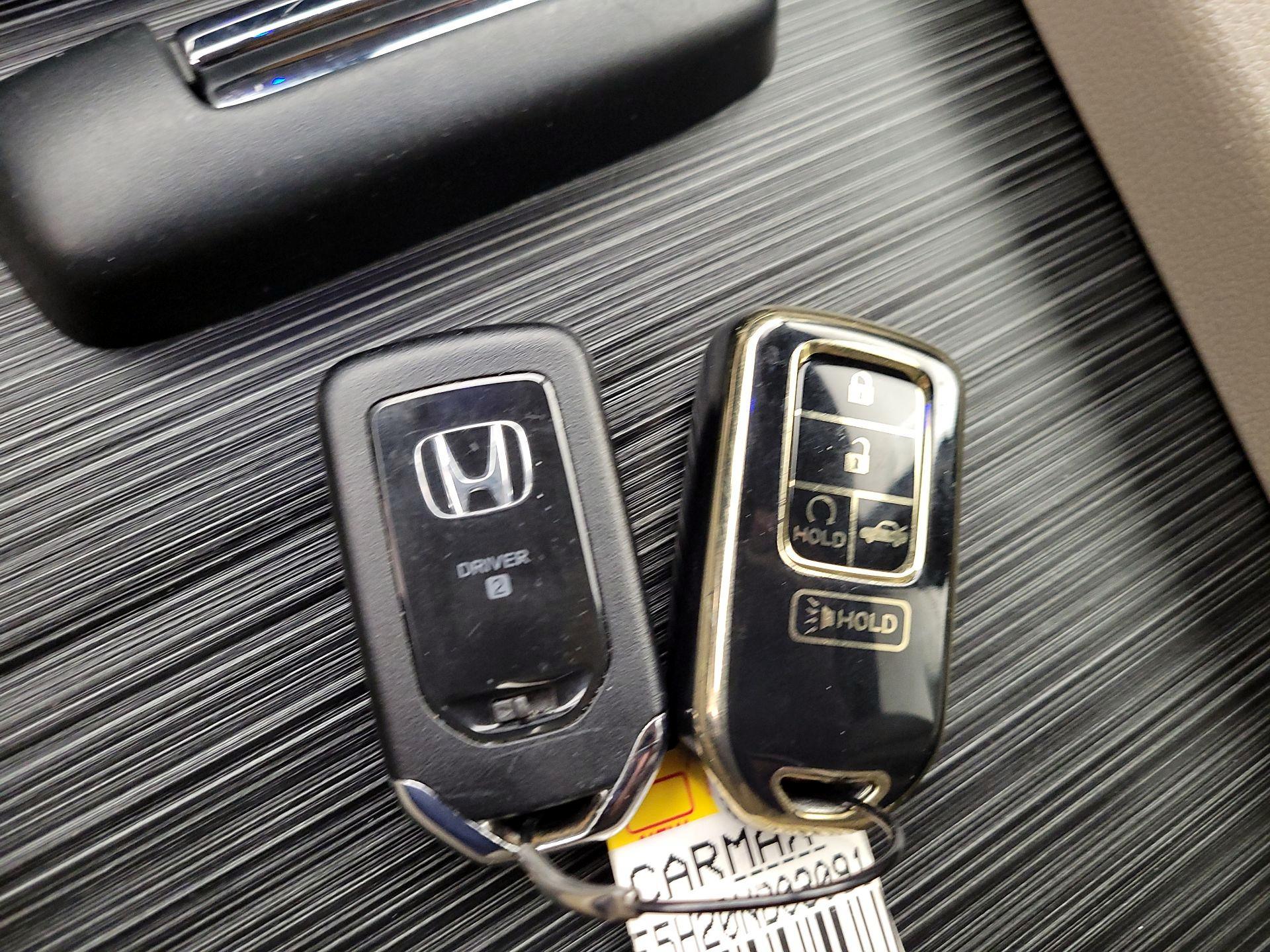 Thumbnail: 2022 Honda Pilot - 18
