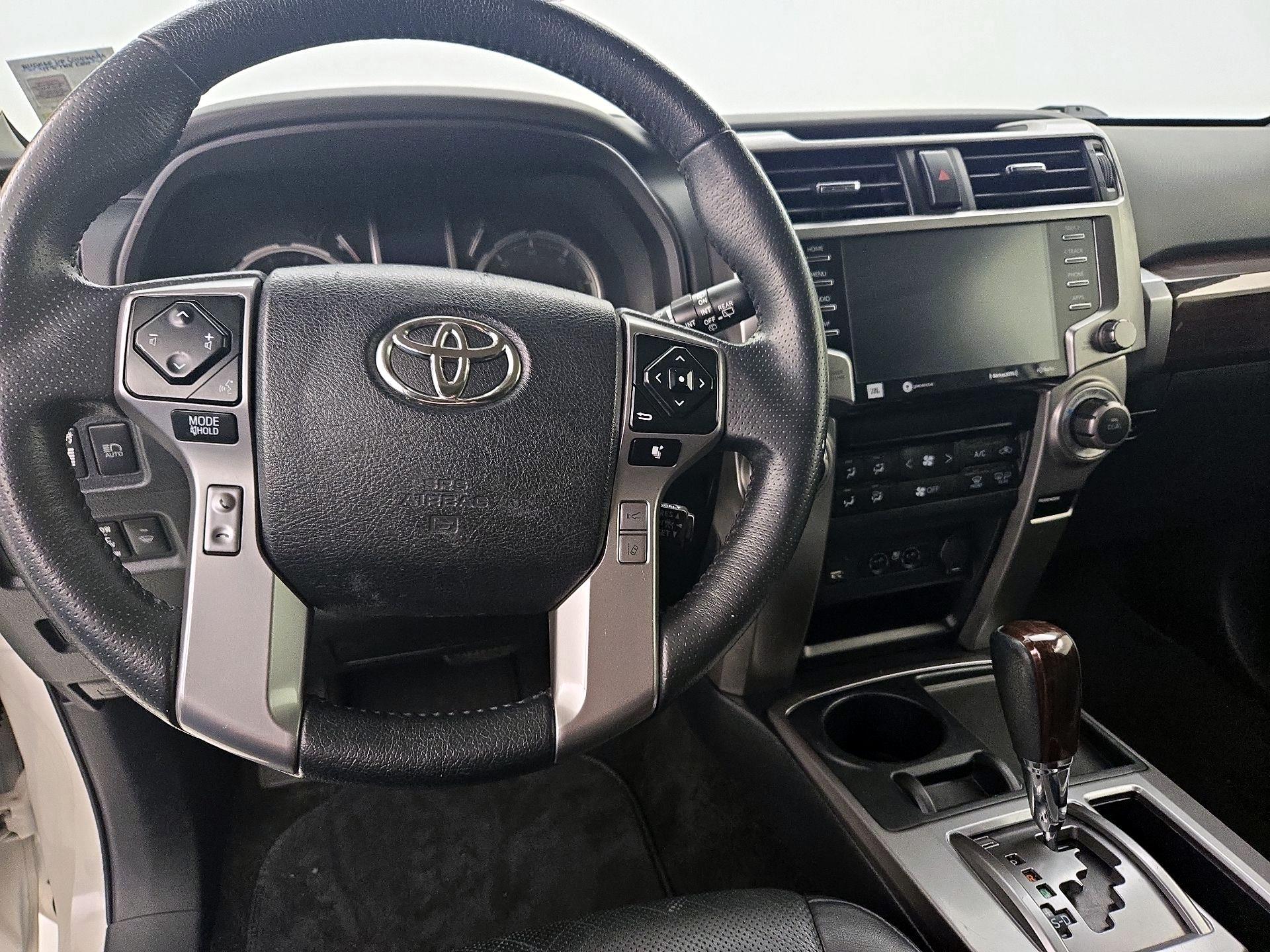 Thumbnail: 2022 Toyota 4Runner - 10