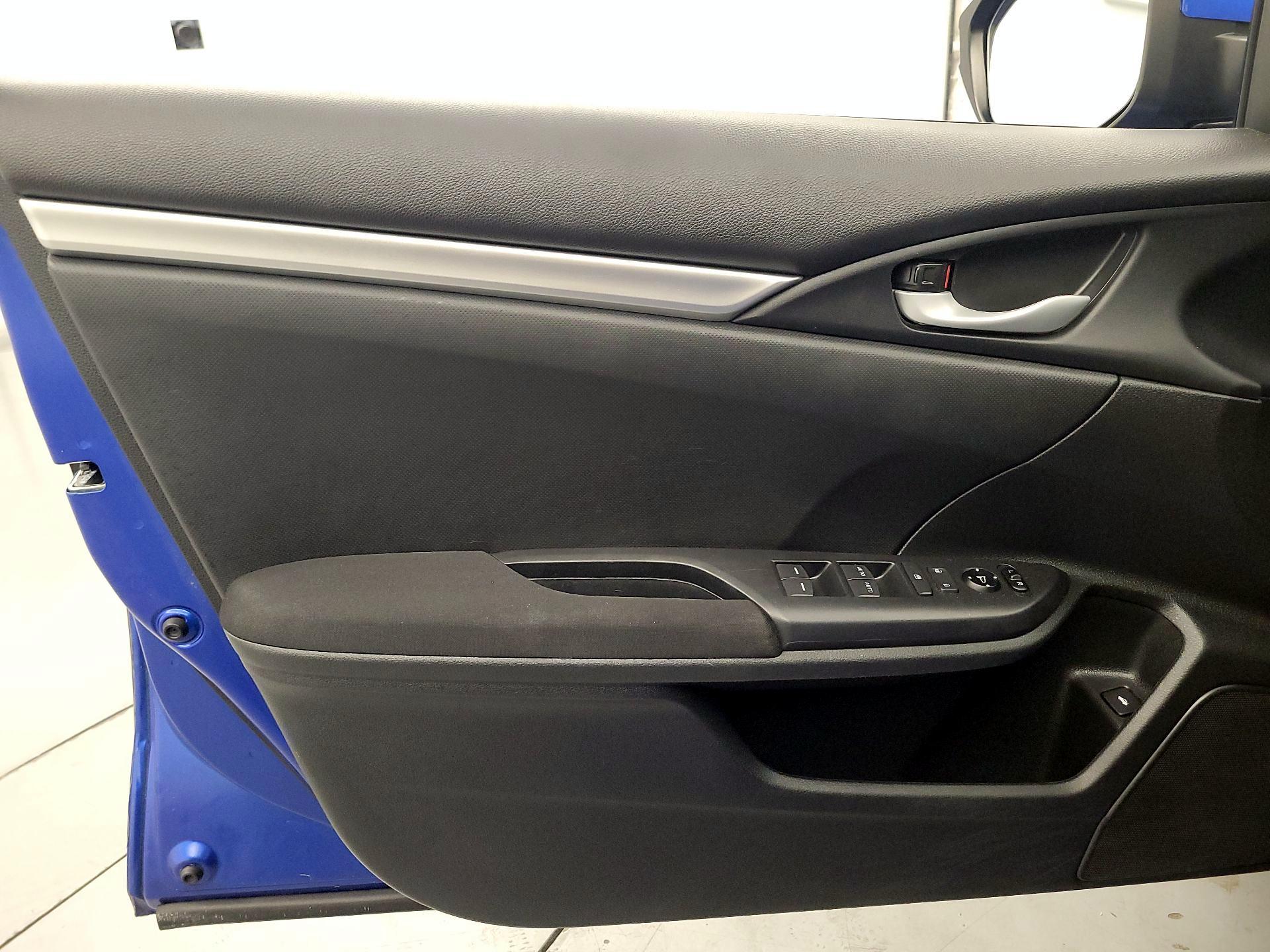 Thumbnail: 2020 Honda Civic - 12