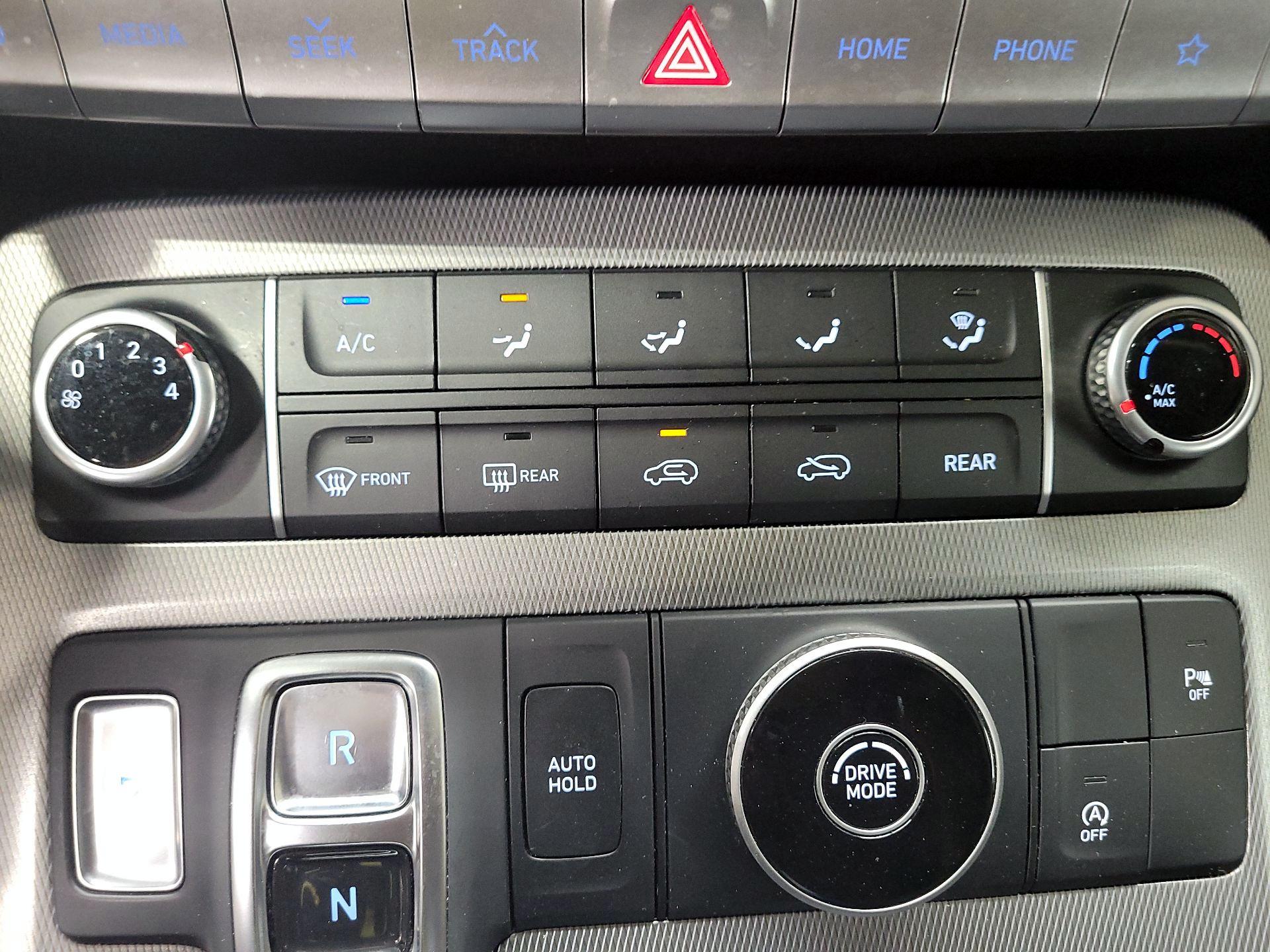 Thumbnail: 2020 Hyundai Palisade - 16