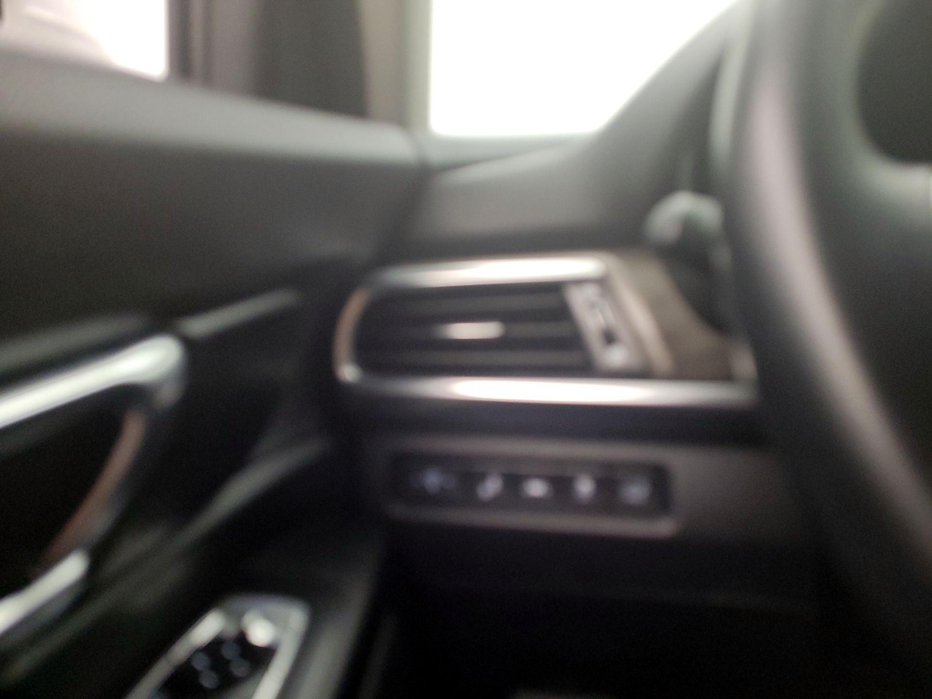 Thumbnail: 2020 Kia Telluride - 13