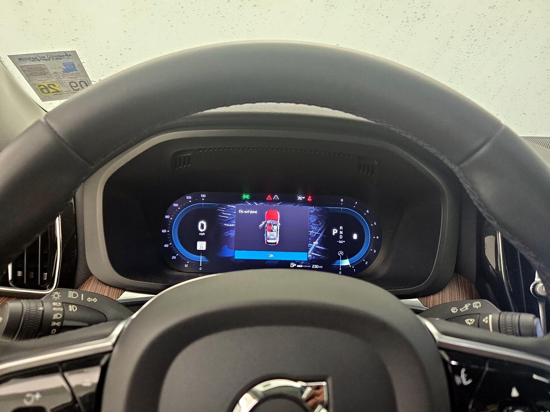Thumbnail: 2023 Volvo XC60 - 9
