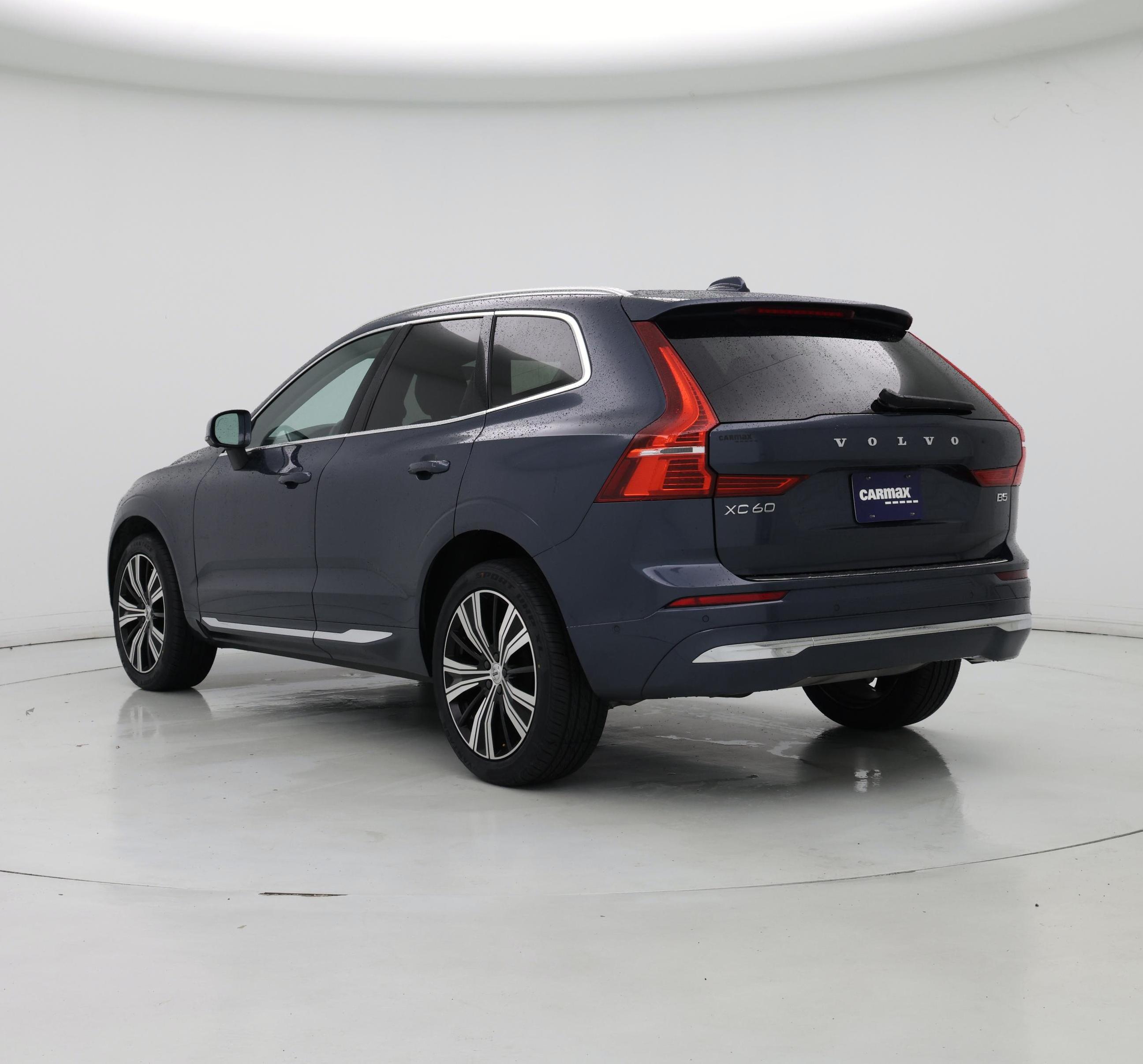 Thumbnail: 2023 Volvo XC60 - 2