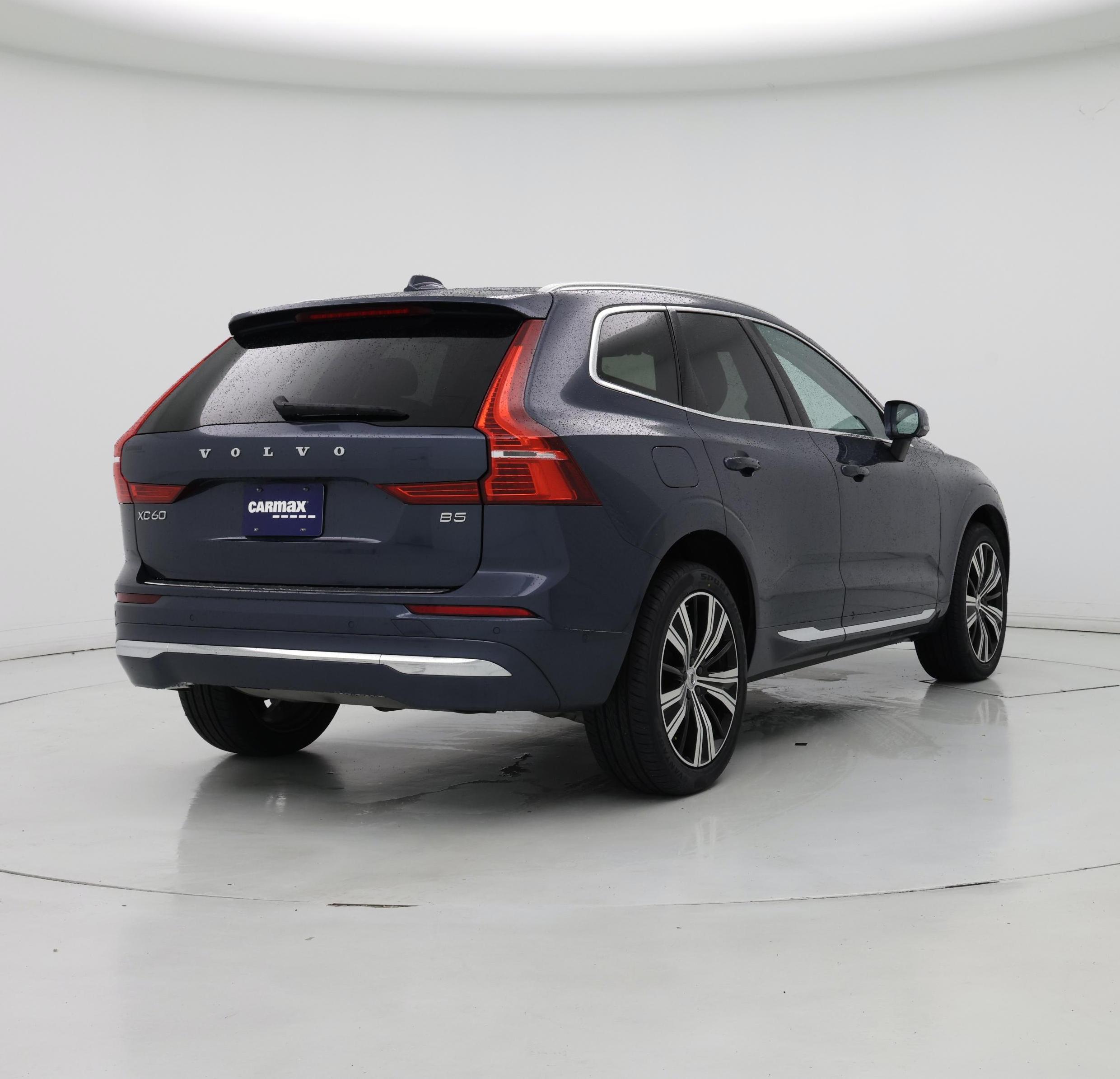 Thumbnail: 2023 Volvo XC60 - 8