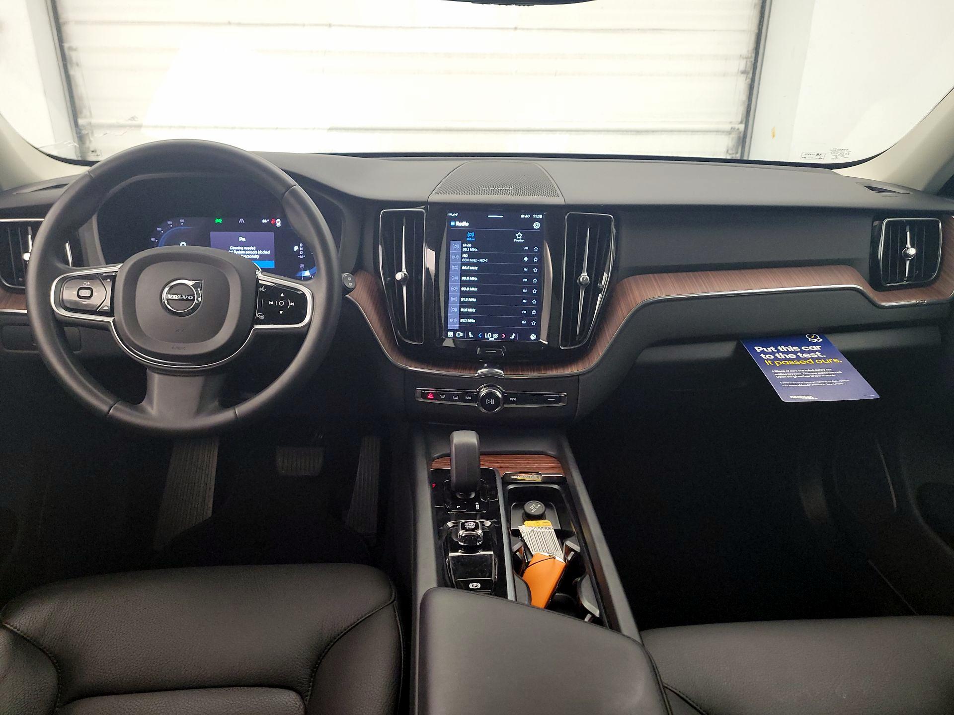 Thumbnail: 2023 Volvo XC60 - 9