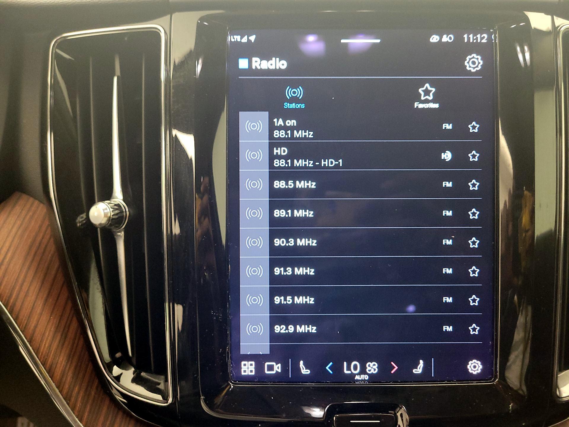 Thumbnail: 2023 Volvo XC60 - 13